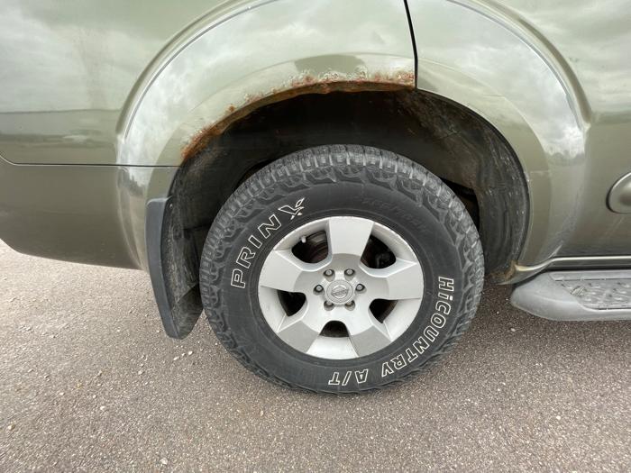 2005 nissan pathfinder xe-2wd with 199427 miles for sale near redwood-falls, minnesota ff9f91d50f0f408d9cd03d05661605b7.jpeg