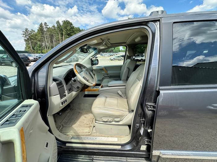 2005 infiniti qx56 awd with 119470 miles for sale near elk-river, minnesota ffadecfa829a4e07998d53c94fbed679.jpeg