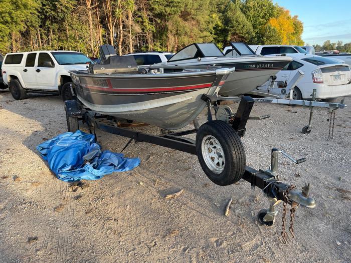 1992 alumacraft- competito- for sale near elk-river, minnesota ffb117073a4a4019b19b61e2da9ac0cd.jpg