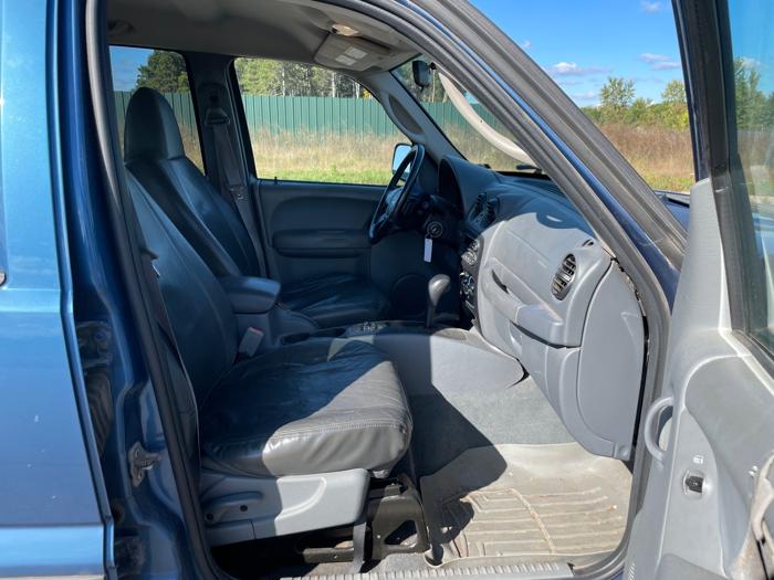 2006 jeep liberty sport-4wd with 171846 miles for sale near elk-river, minnesota ffb99eb6bf9749a6bdaab03ec18e39bc.jpeg