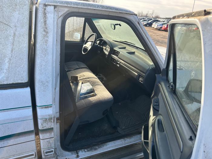 1993 ford f-150 s-reg.-cab-short-bed-2wd with 118087 miles for sale near elk-river, minnesota ffc2ae66f16547e39b633f01499b9a99.jpeg
