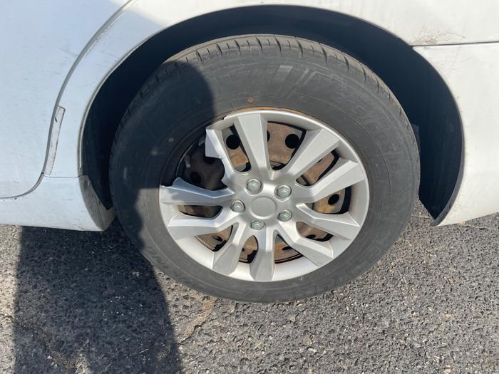 2007 toyota camry ce-5-spd-at with 249959 miles for sale near shakopee, minnesota ffcede903b144d43a59d56940c984e8a.jpeg