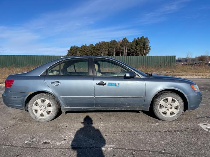 2010 hyundai sonata with 326223 miles for sale near elk-river, minnesota ffcffa130bd941688d9022723a890c3e.jpg