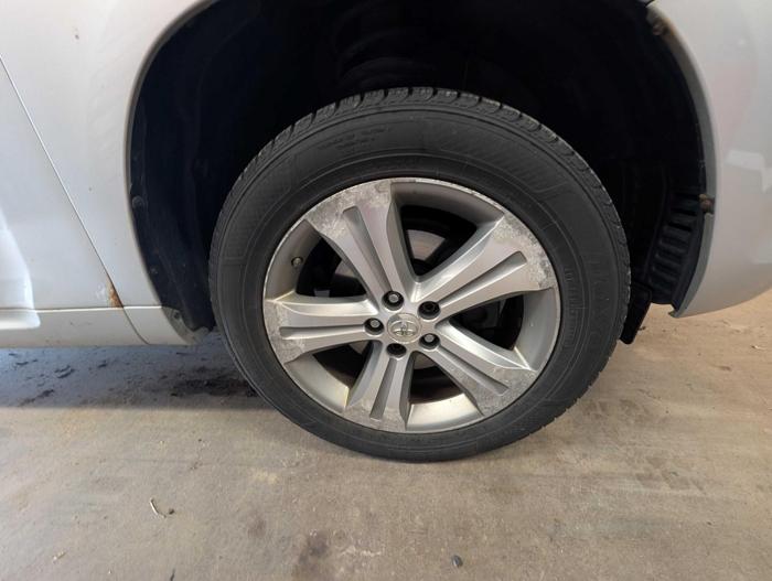 2008 toyota highlander sport-4wd with 226709 miles for sale near elk-river, minnesota fff01b637d7f4a90a7cf594196c18715.jpg