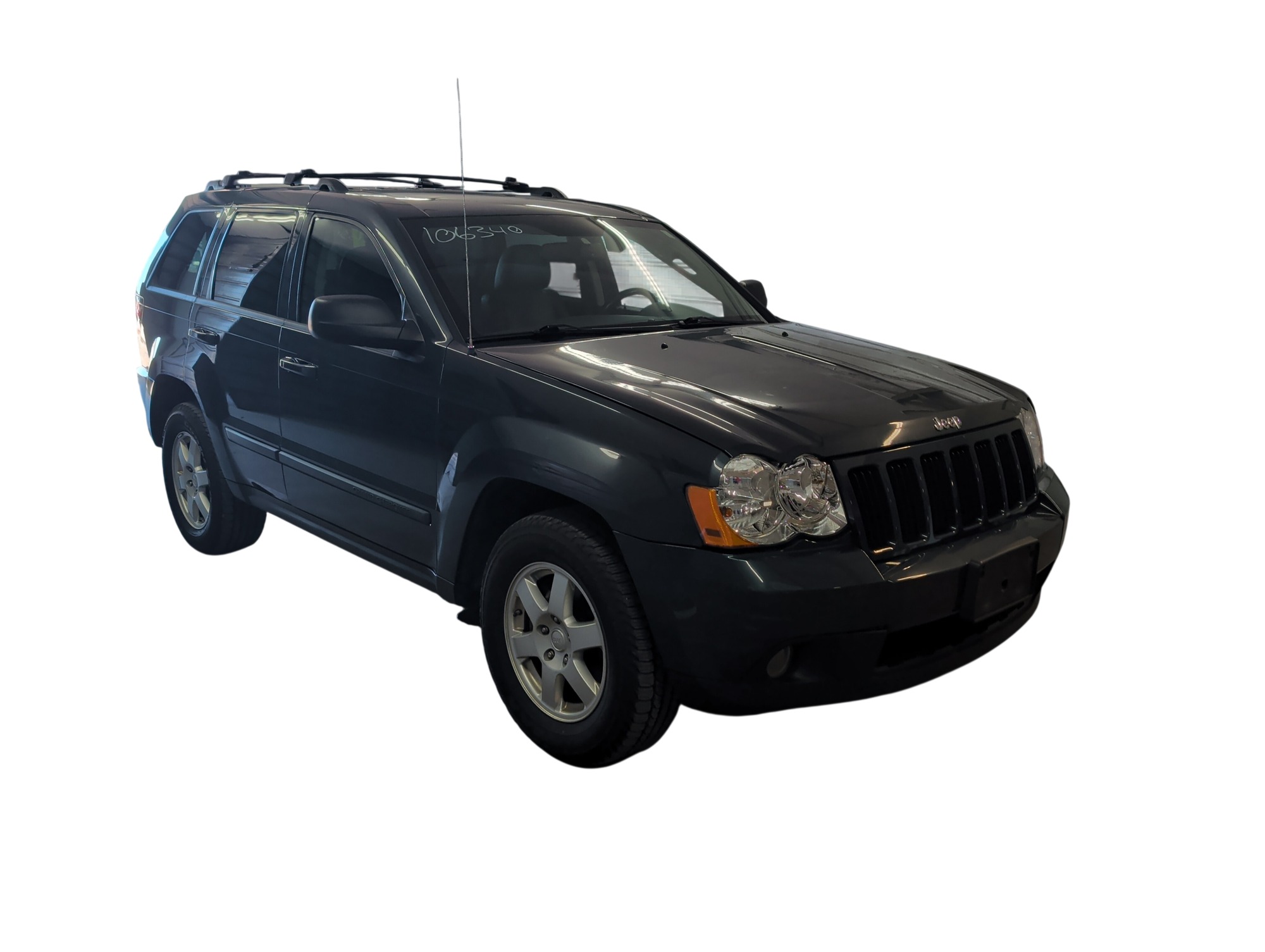 2008 jeep grand-cherokee laredo-4wd with 85427 miles for sale near elk-river, minnesota 106340_07_pass_front_corner.jpg