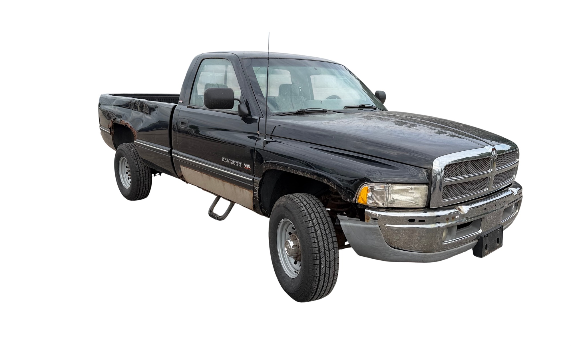 1996 dodge ram-2500 ld-reg.-cab-8-ft.-bed-4wd with 117423 miles for sale near elk-river, minnesota 106345_07_pass_front_corner.jpg
