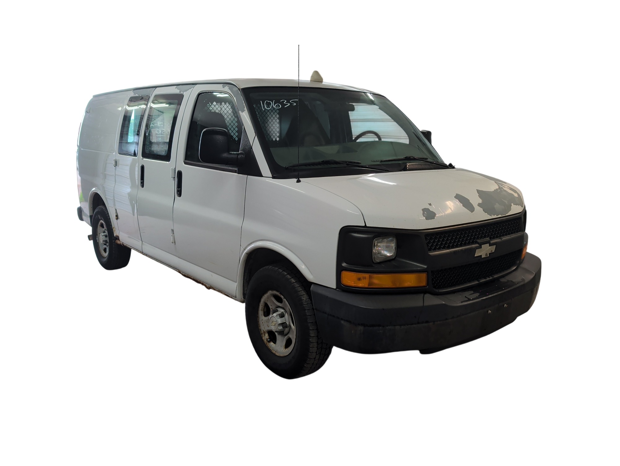 2007 chevrolet express 1500-cargo with 223985 miles for sale near elk-river, minnesota 106350_07_pass_front_corner.jpg
