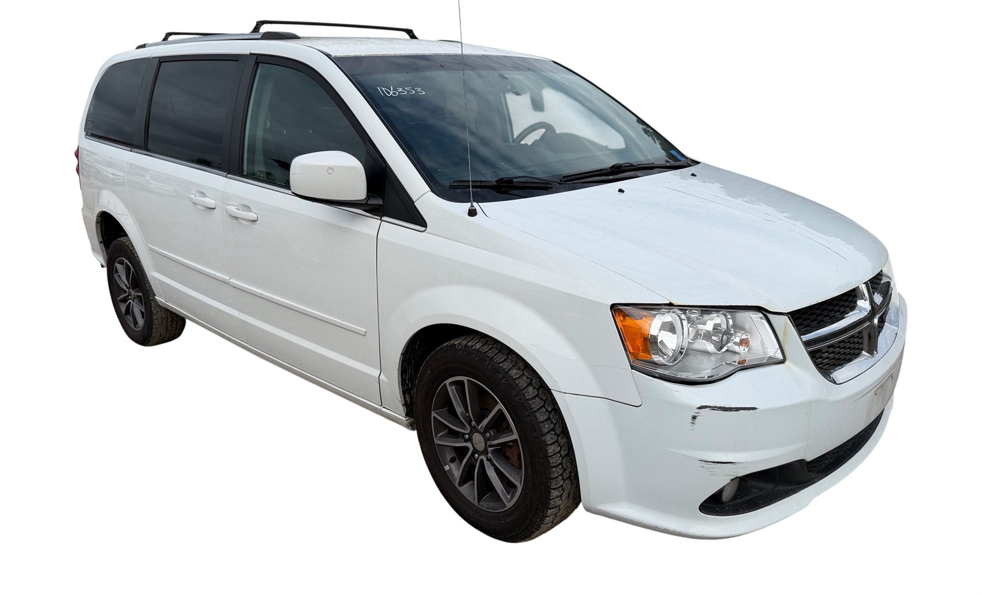 2017 dodge grand-caravan sxt with 258241 miles for sale near elk-river, minnesota 106353_07_pass_front_corner.jpg