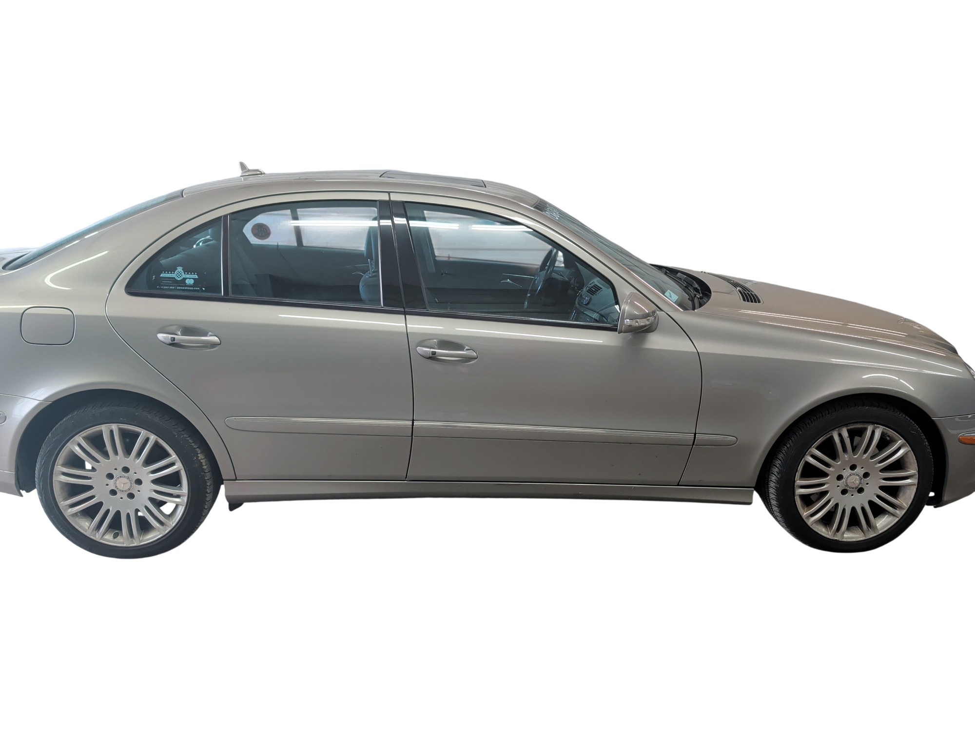 2008 mercedes-benz e-class e350-luxury with 81172 miles for sale near elk-river, minnesota 106365_06_pass_side.jpg