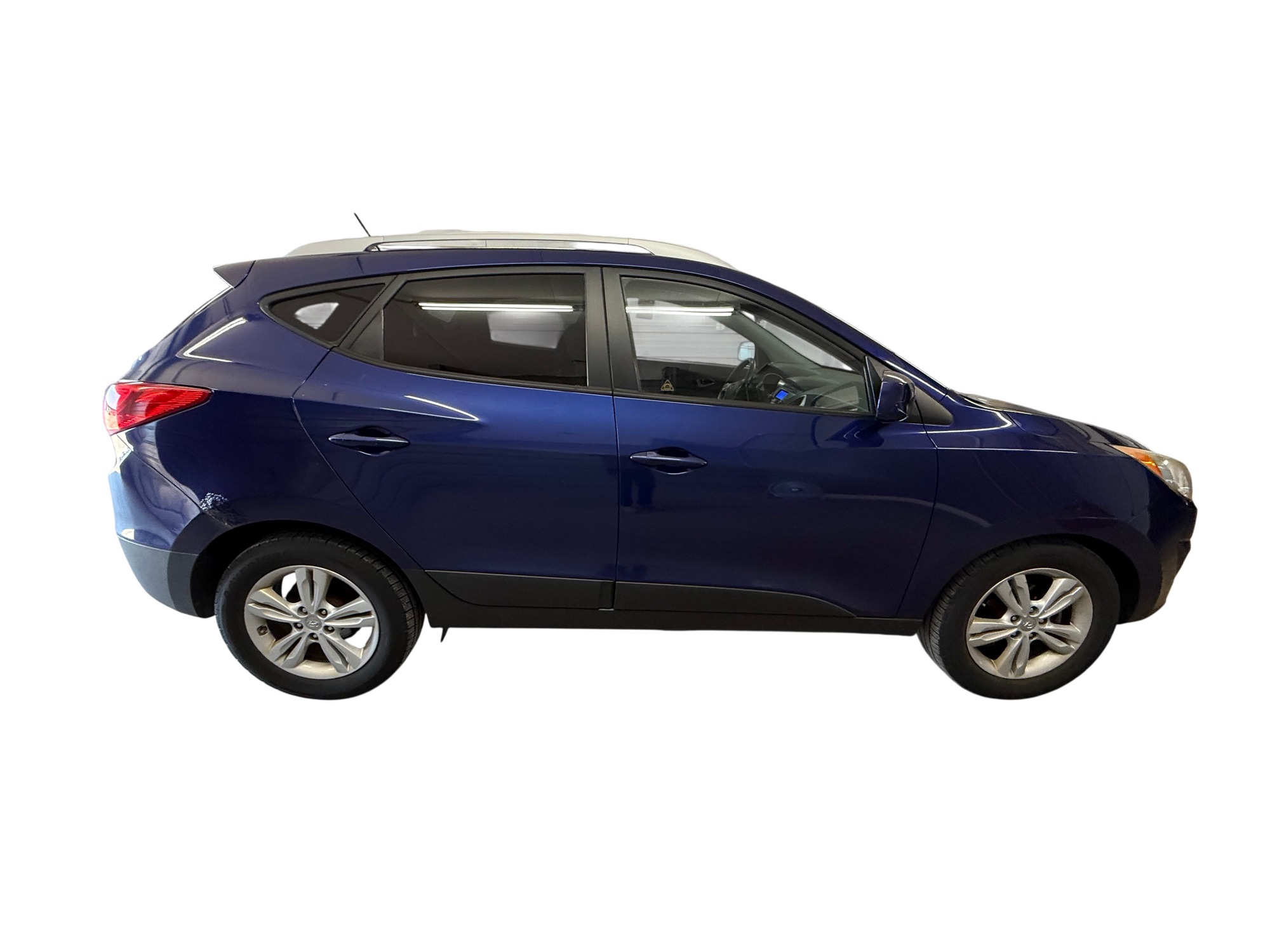 2010 hyundai tucson limited-2wd with 229317 miles for sale near elk-river, minnesota 106392_06_pass_side.jpg