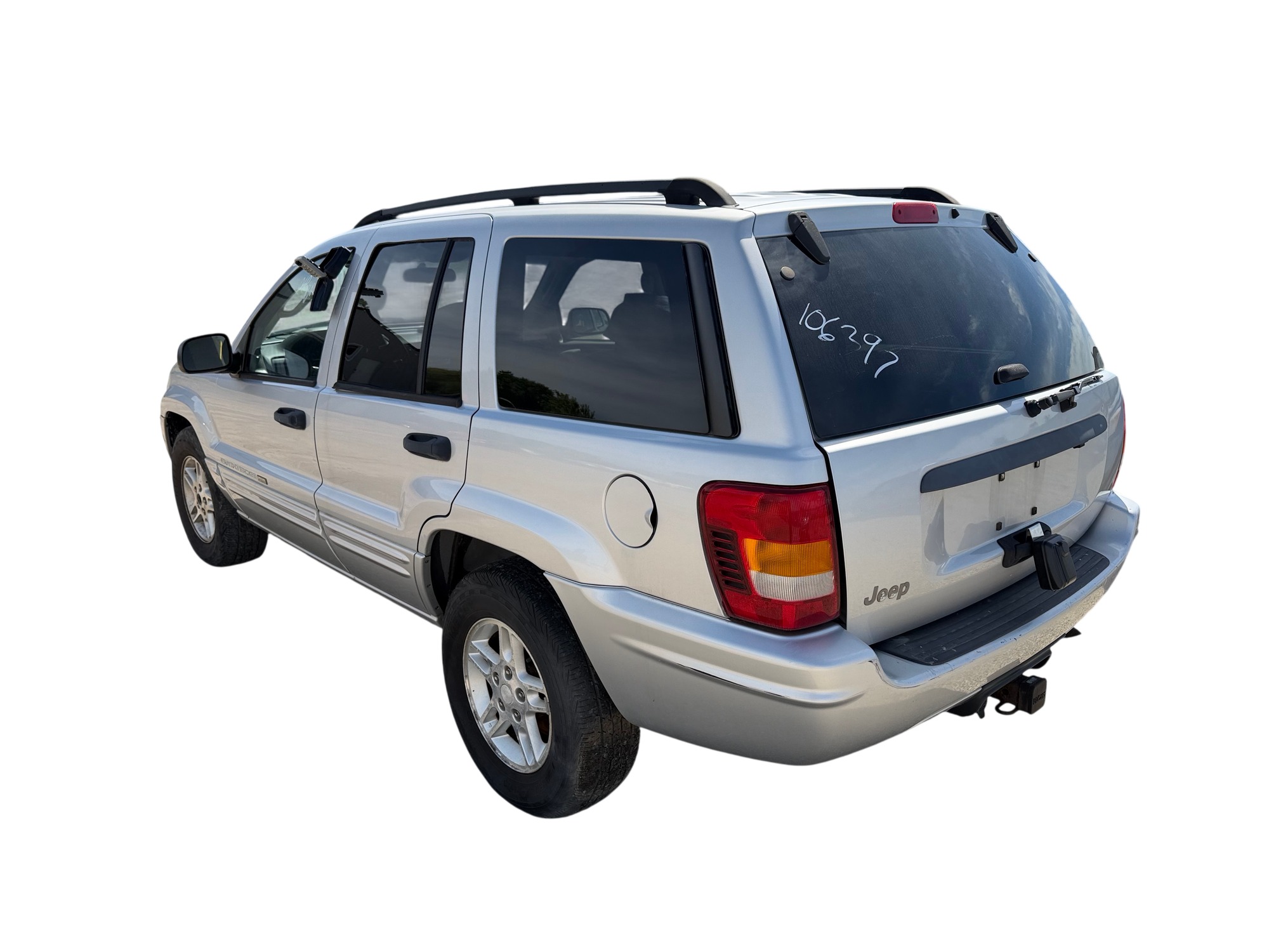 2004 jeep grand-cherokee laredo-2wd with 138807 miles for sale near elk-river, minnesota 106397_03_rear_driver_corner.jpg