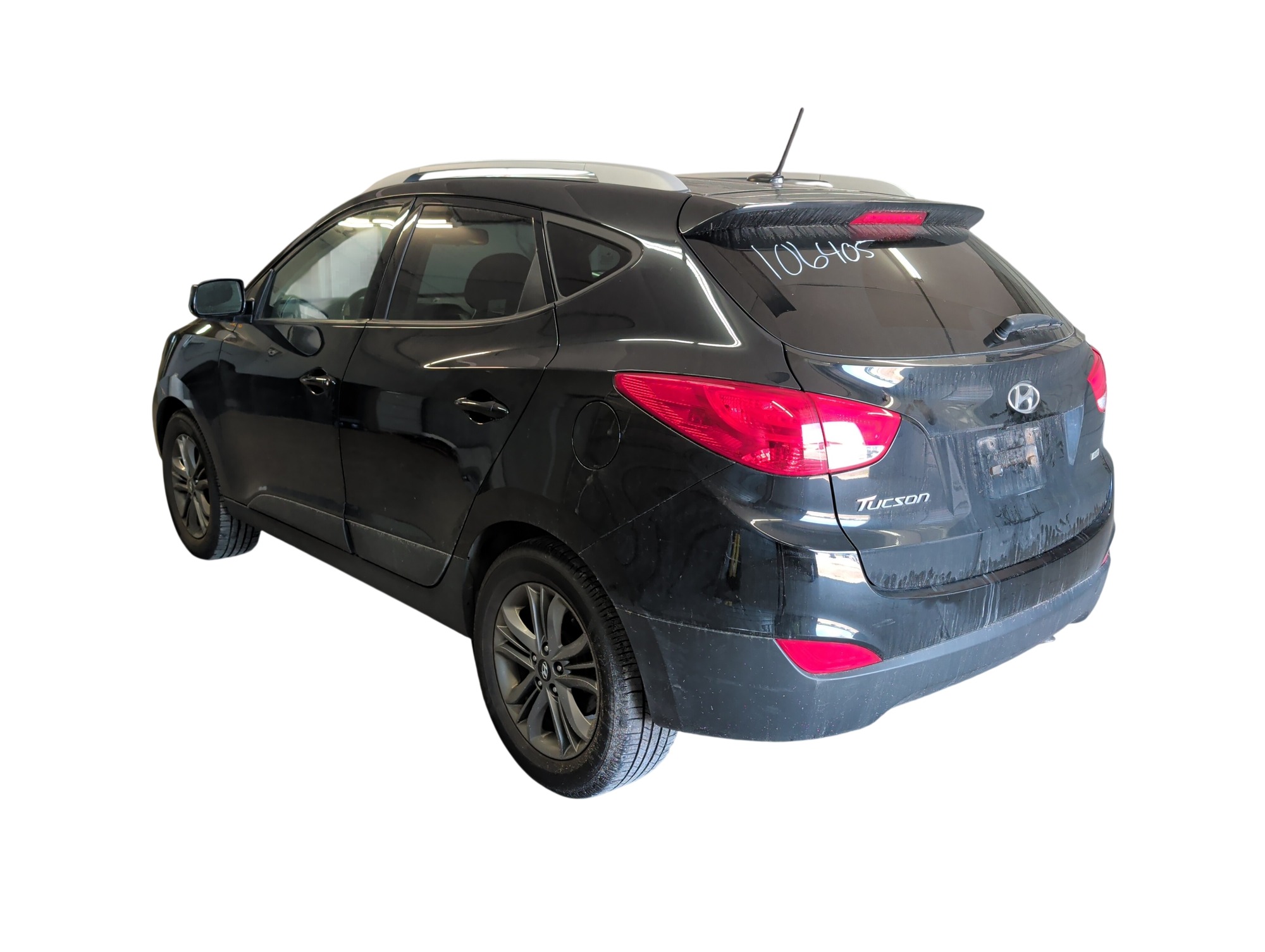 2014 hyundai tucson gls-awd with 194581 miles for sale near elk-river, minnesota 106405_03_rear_driver_corner.jpg