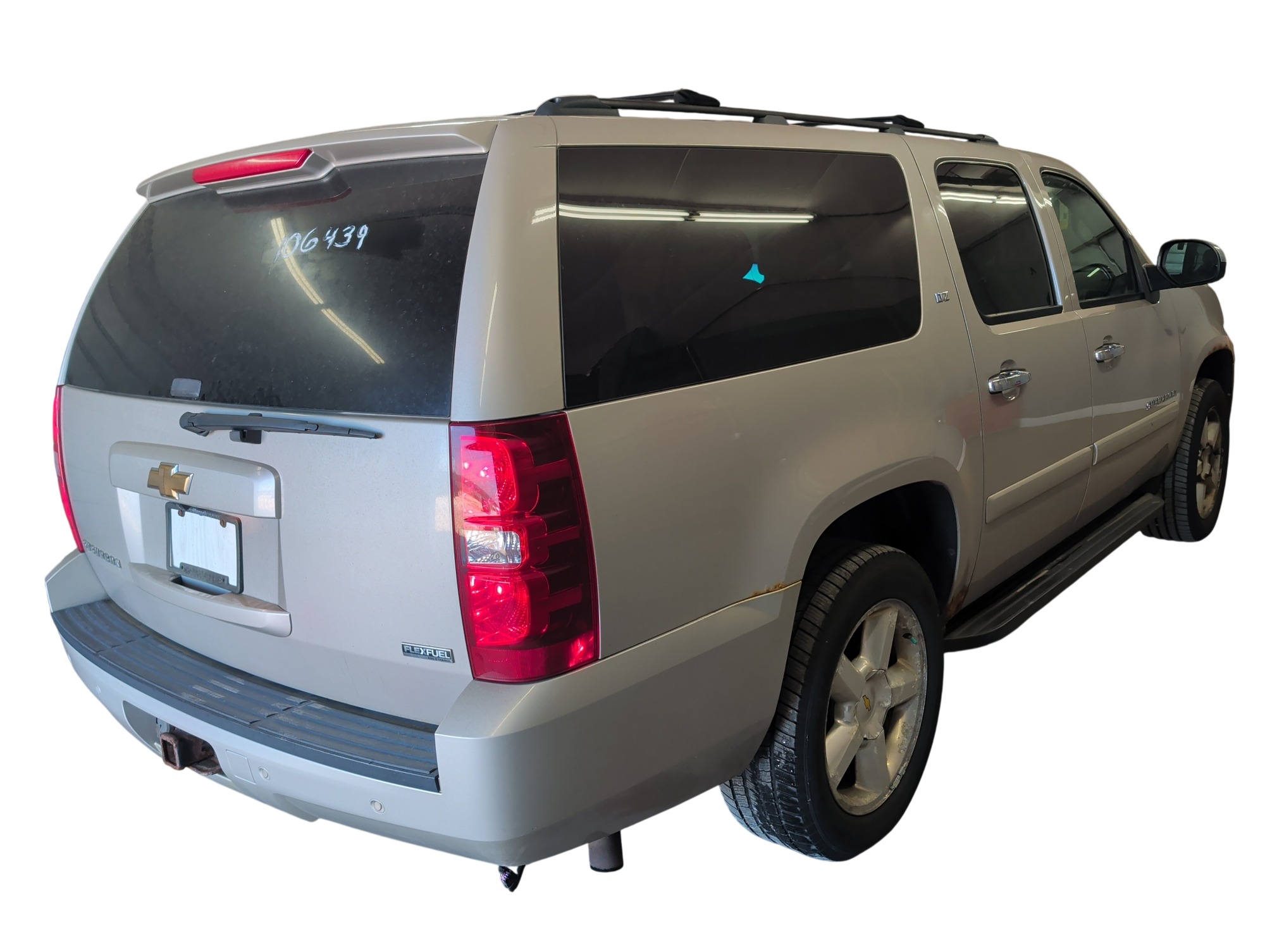 2007 chevrolet suburban ls-1500-4wd with 182367 miles for sale near elk-river, minnesota 106439_05_pass_rear_corner.jpg