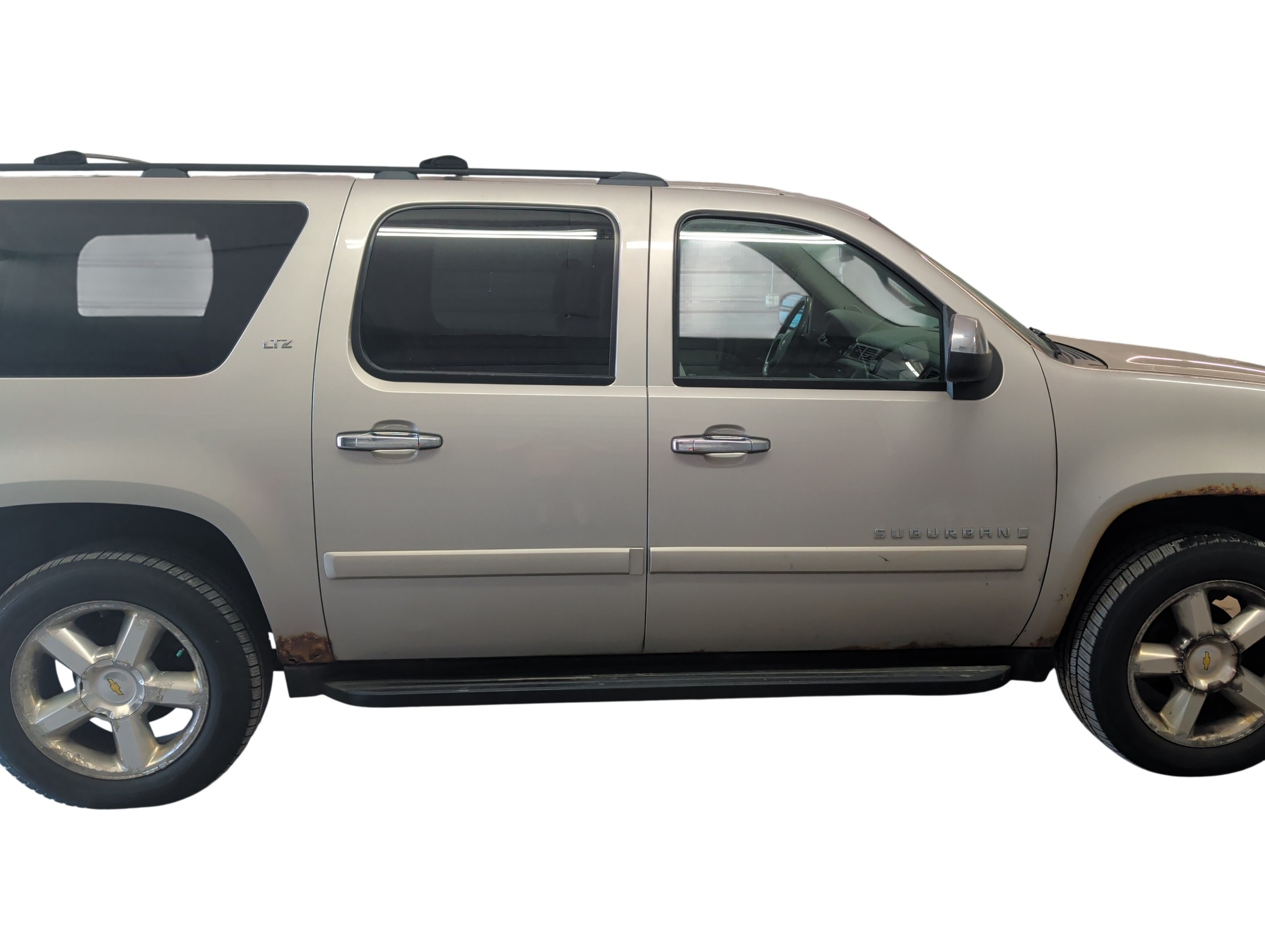 2007 chevrolet suburban ls-1500-4wd with 182367 miles for sale near elk-river, minnesota 106439_06_pass_side.jpg