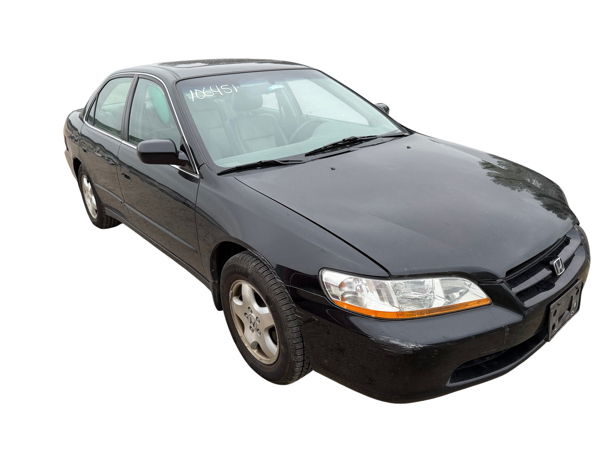 1998 honda accord ex-v6-sedan with 156885 miles for sale near elk-river, minnesota 106451_07_pass_front_corner.jpg