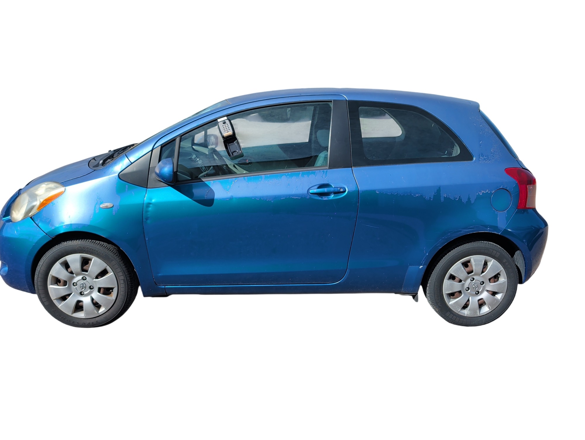2008 toyota yaris liftback with 125476 miles for sale near elk-river, minnesota 106476_02_driver_side.jpg