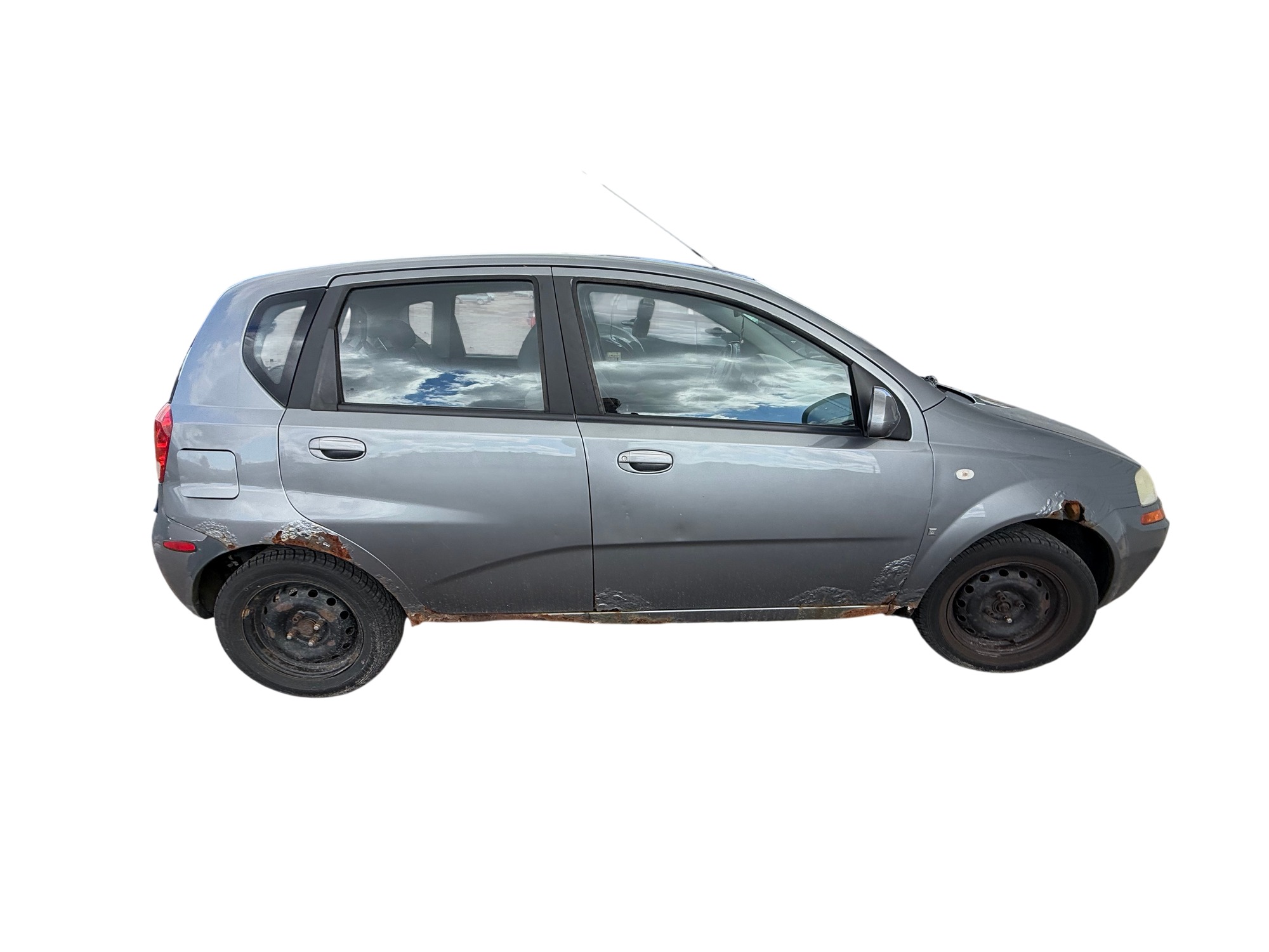 2008 chevrolet aveo5 ls with 134441 miles for sale near elk-river, minnesota 106487_06_pass_side.jpg