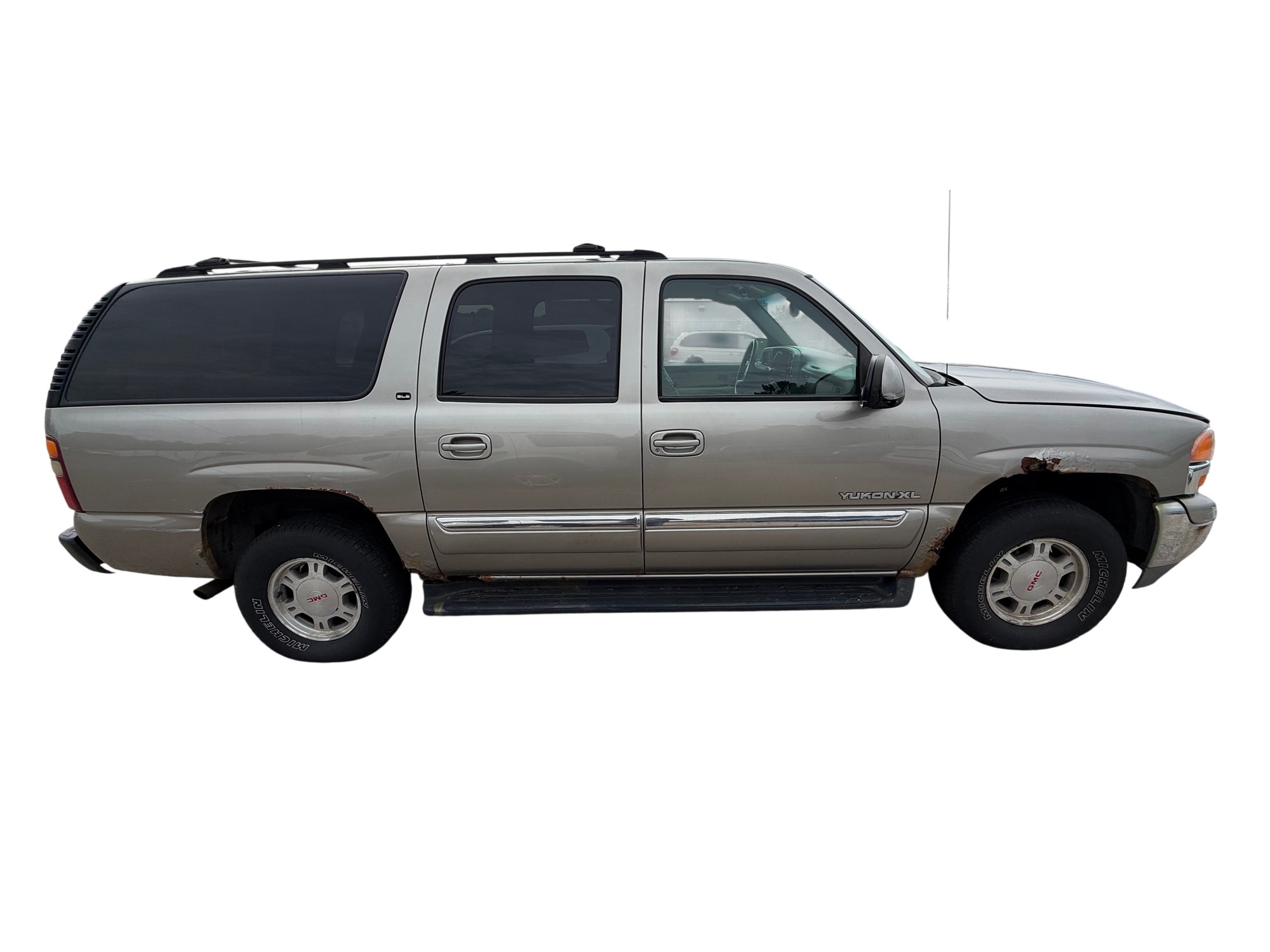 2002 gmc yukon-xl 1500-4wd with 148627 miles for sale near elk-river, minnesota 106511_06_pass_side.jpg