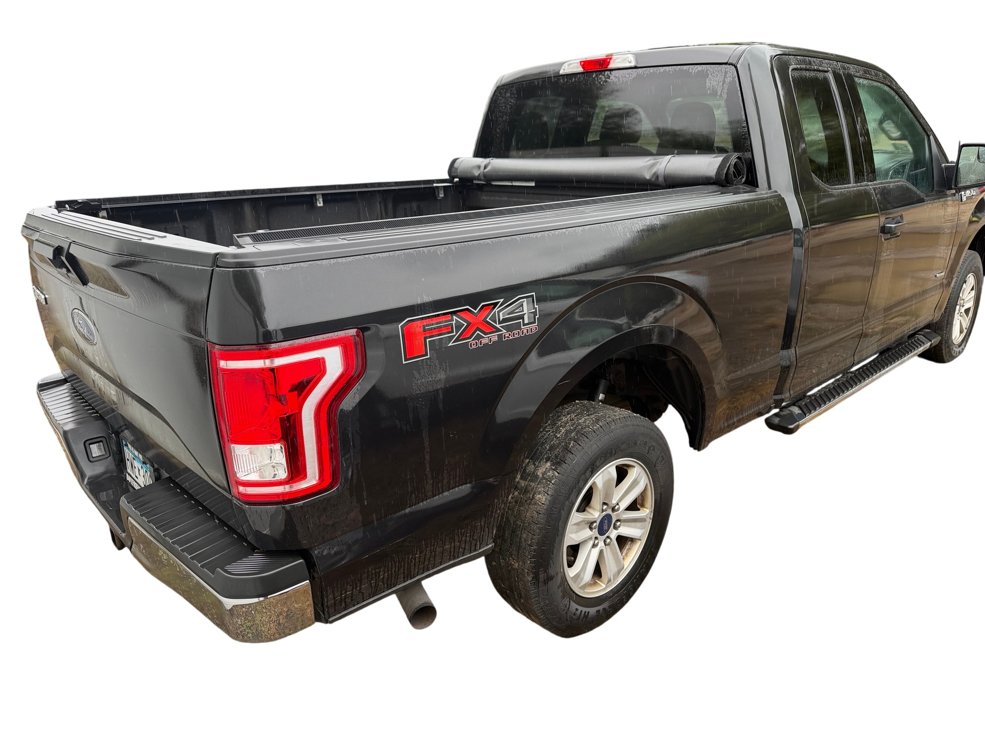 2015 ford f-150 lariat-supercab-8-ft.-4wd with 194548 miles for sale near elk-river, minnesota 106536_05_pass_rear_corner.jpg