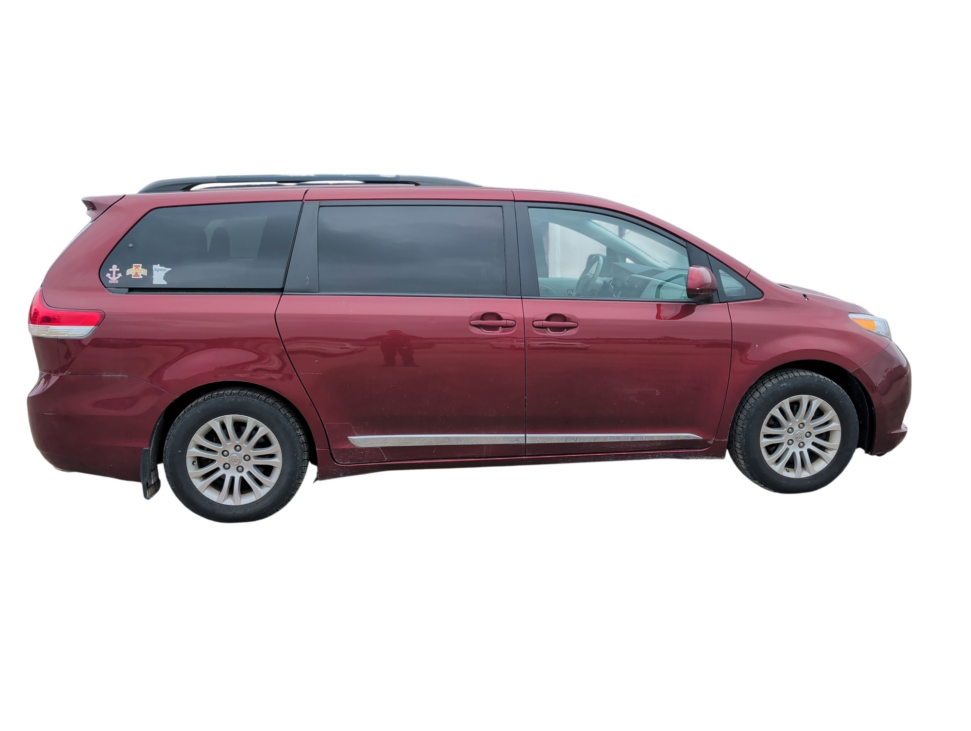 2011 toyota sienna limited-7-pass-v6 with 217246 miles for sale near elk-river, minnesota 106553_06_pass_side.jpg