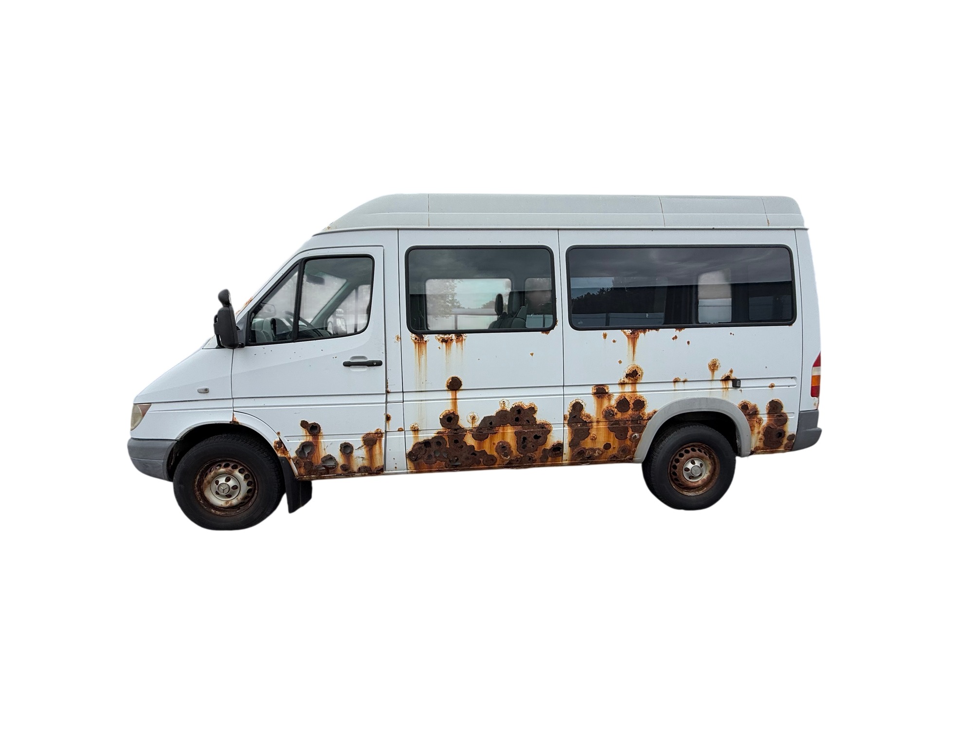 2006 dodge sprinter-wagon 2500-high-ceiling-140-in.-wb for sale near elk-river, minnesota 106555_02_driver_side.jpg