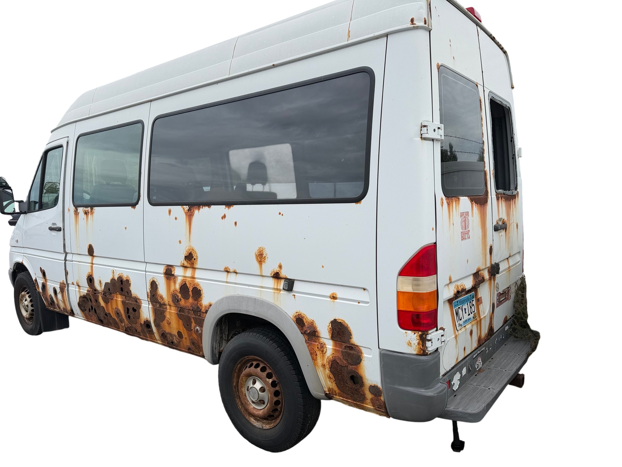 2006 dodge sprinter-wagon 2500-high-ceiling-140-in.-wb for sale near elk-river, minnesota 106555_03_rear_driver_corner.jpg