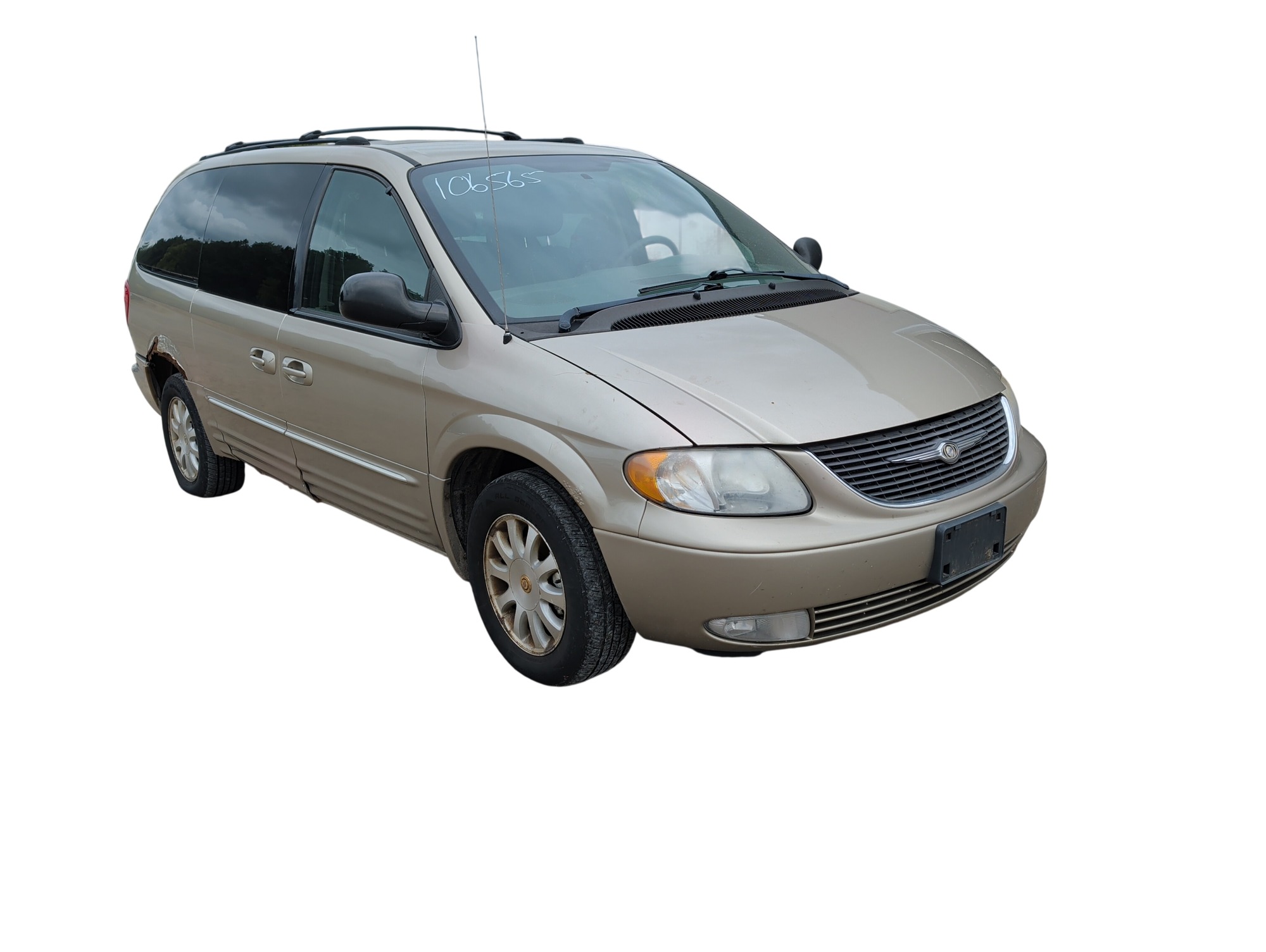 2003 chrysler town-and-country with 184015 miles for sale near elk-river, minnesota 106565_07_pass_front_corner.jpg
