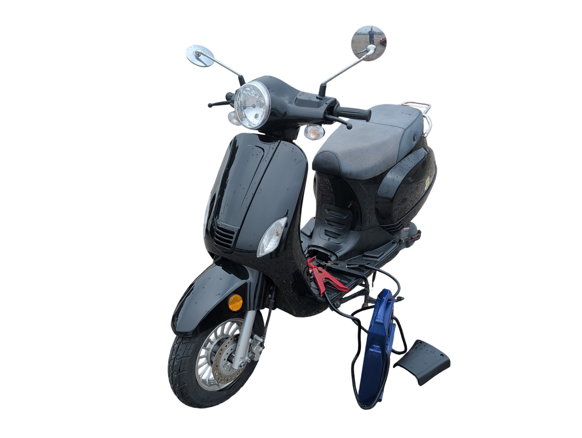 2025 zhng-lucky moped with 724 miles for sale near Elk River, Minnesota 106575_01_driver_front_corner.jpg