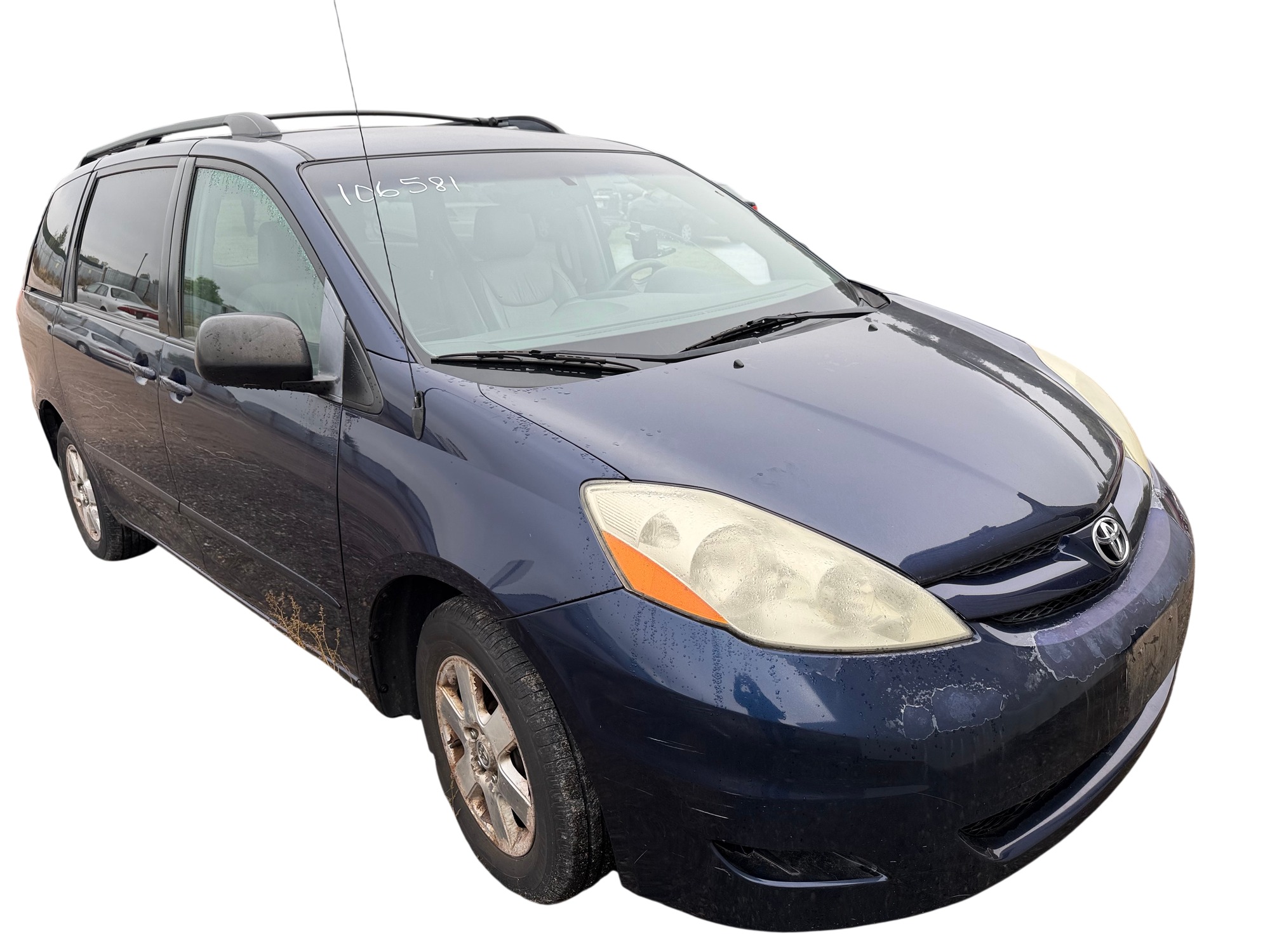 2006 toyota sienna le-7-passenger with 96729 miles for sale near Elk River, Minnesota 106581_07_pass_front_corner.jpg