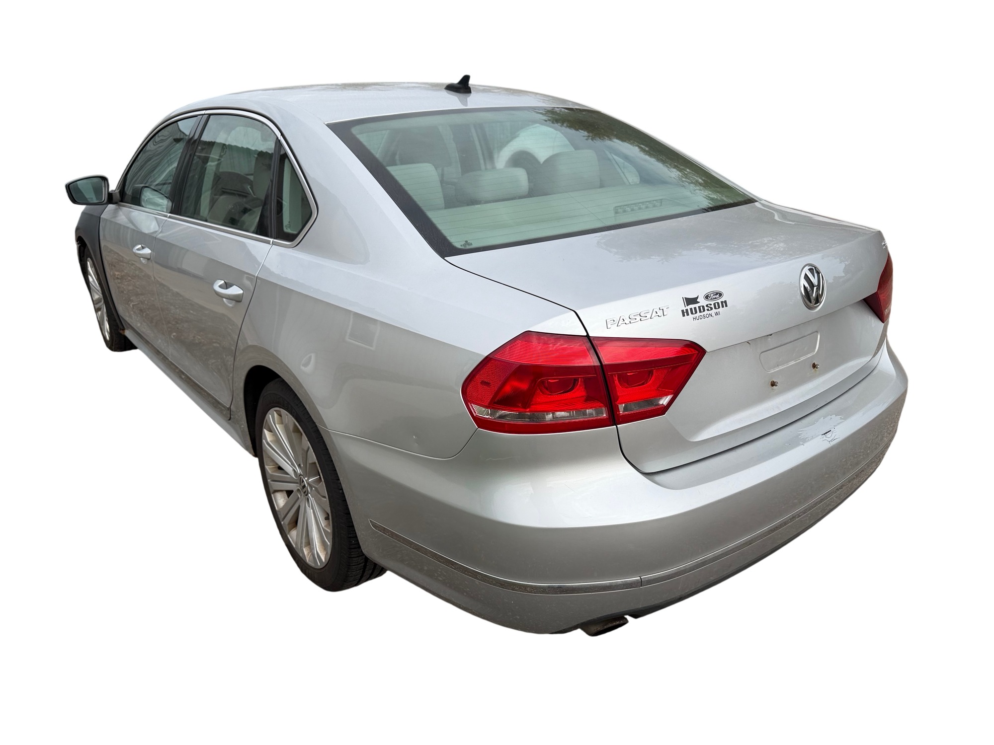 2013 volkswagen passat 2.5l-sel with 160900 miles for sale near Elk River, Minnesota 106607_03_rear_driver_corner.jpg
