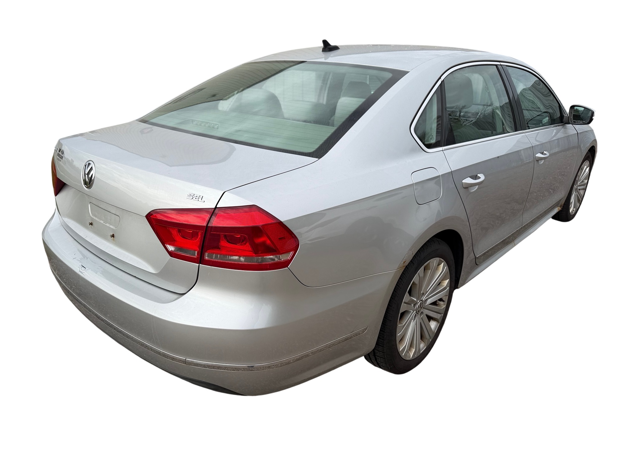 2013 volkswagen passat 2.5l-sel with 160900 miles for sale near Elk River, Minnesota 106607_05_pass_rear_corner.jpg
