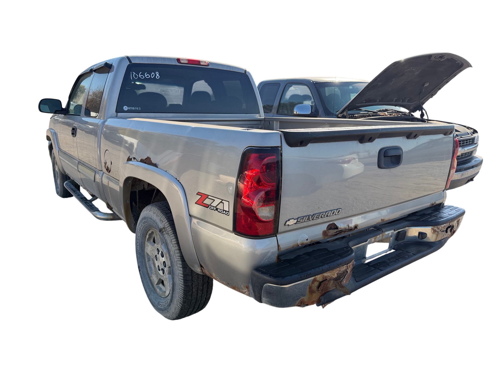 2007 chevrolet silverado-classic-1500 ls-ext.-cab-4wd for sale near Elk River, Minnesota 106608_03_rear_driver_corner.jpg