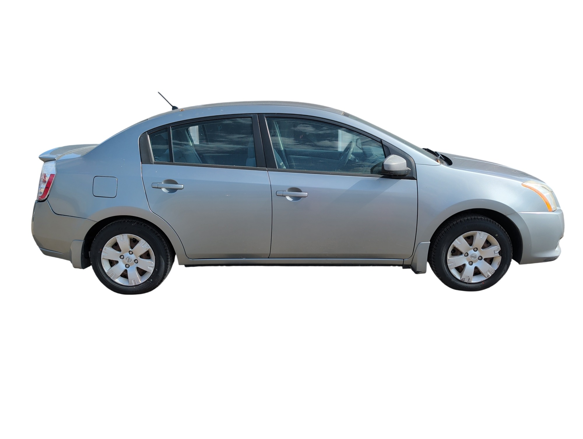 2011 nissan sentra 2.0 with 128752 miles for sale near Elk River, Minnesota 106636_06_pass_side.jpg