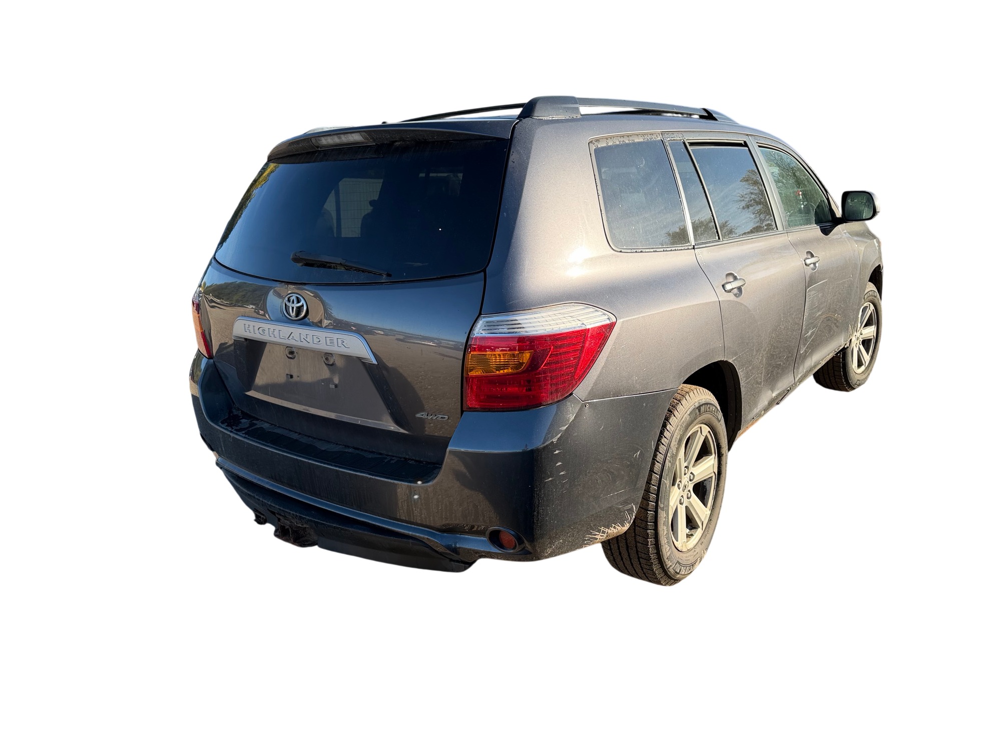 2010 toyota highlander base-4wd with 203970 miles for sale near Elk River, Minnesota 106642_05_pass_rear_corner.jpg