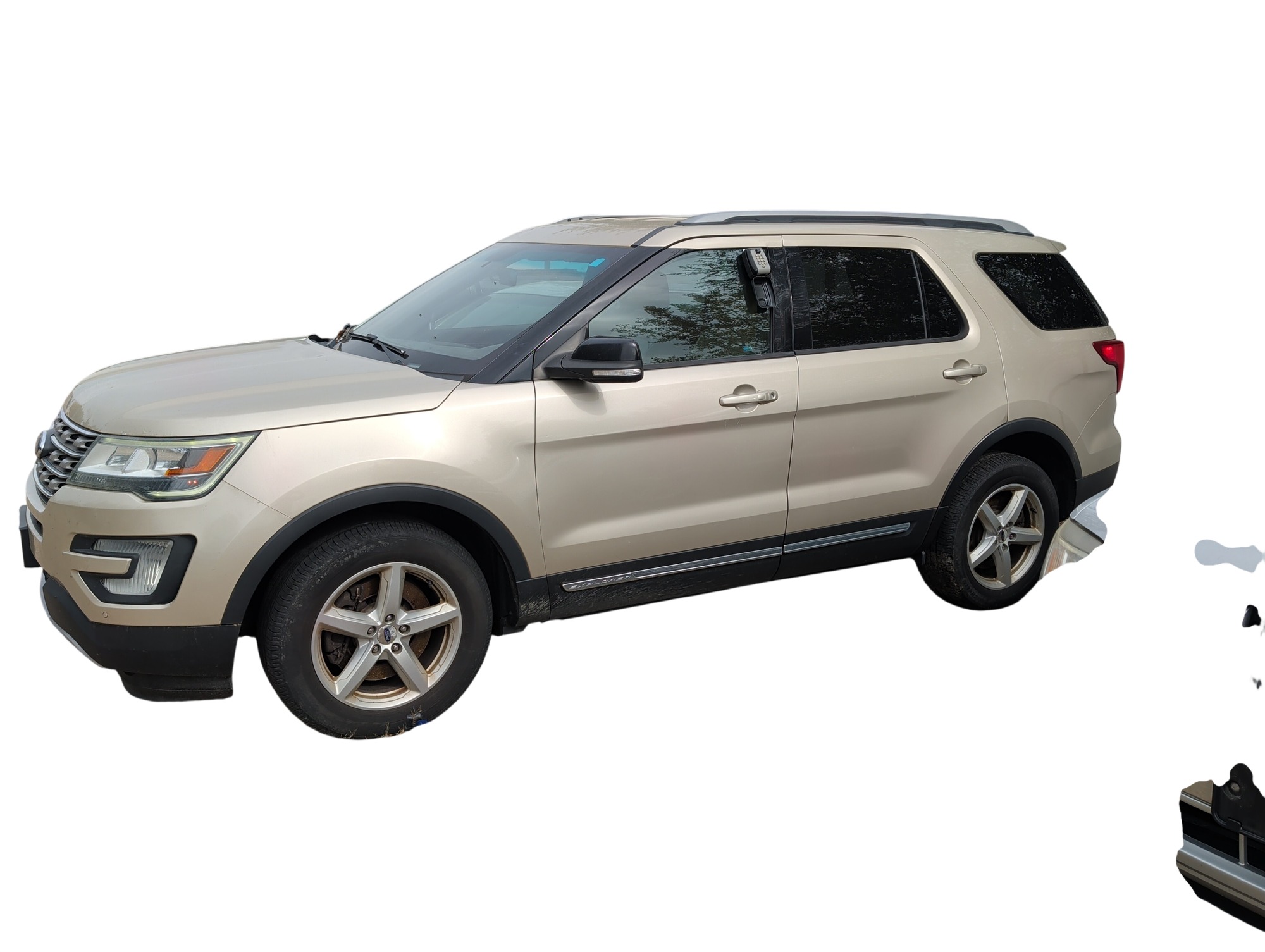 2017 ford explorer xlt-4wd with 270085 miles for sale near Elk River, Minnesota 106644_02_driver_side.jpg