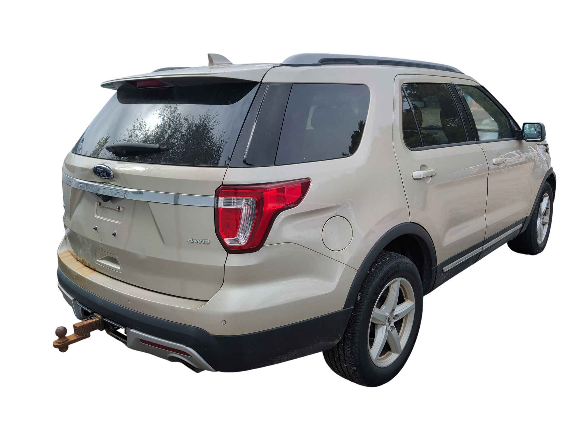 2017 ford explorer xlt-4wd with 270085 miles for sale near Elk River, Minnesota 106644_05_pass_rear_corner.jpg