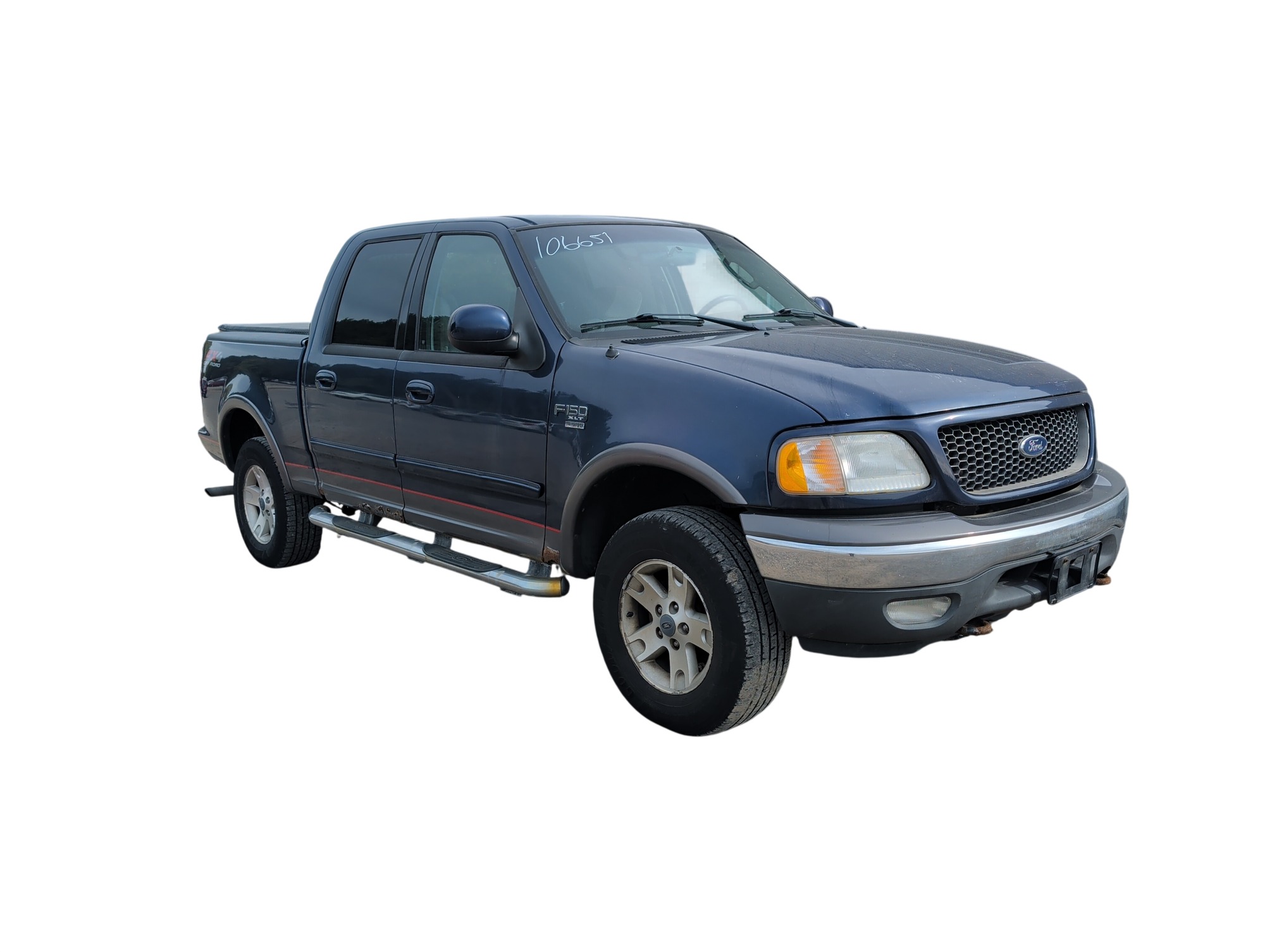 2002 ford f-150 xlt-supercrew-short-bed-4wd with 370405 miles for sale near Elk River, Minnesota 106651_07_pass_front_corner.jpg