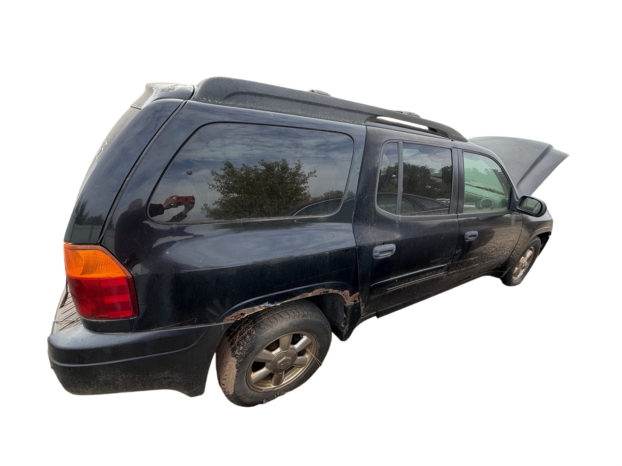 2002 gmc envoy with 220295 miles for sale near Elk River, Minnesota 106665_06_pass_side.jpg