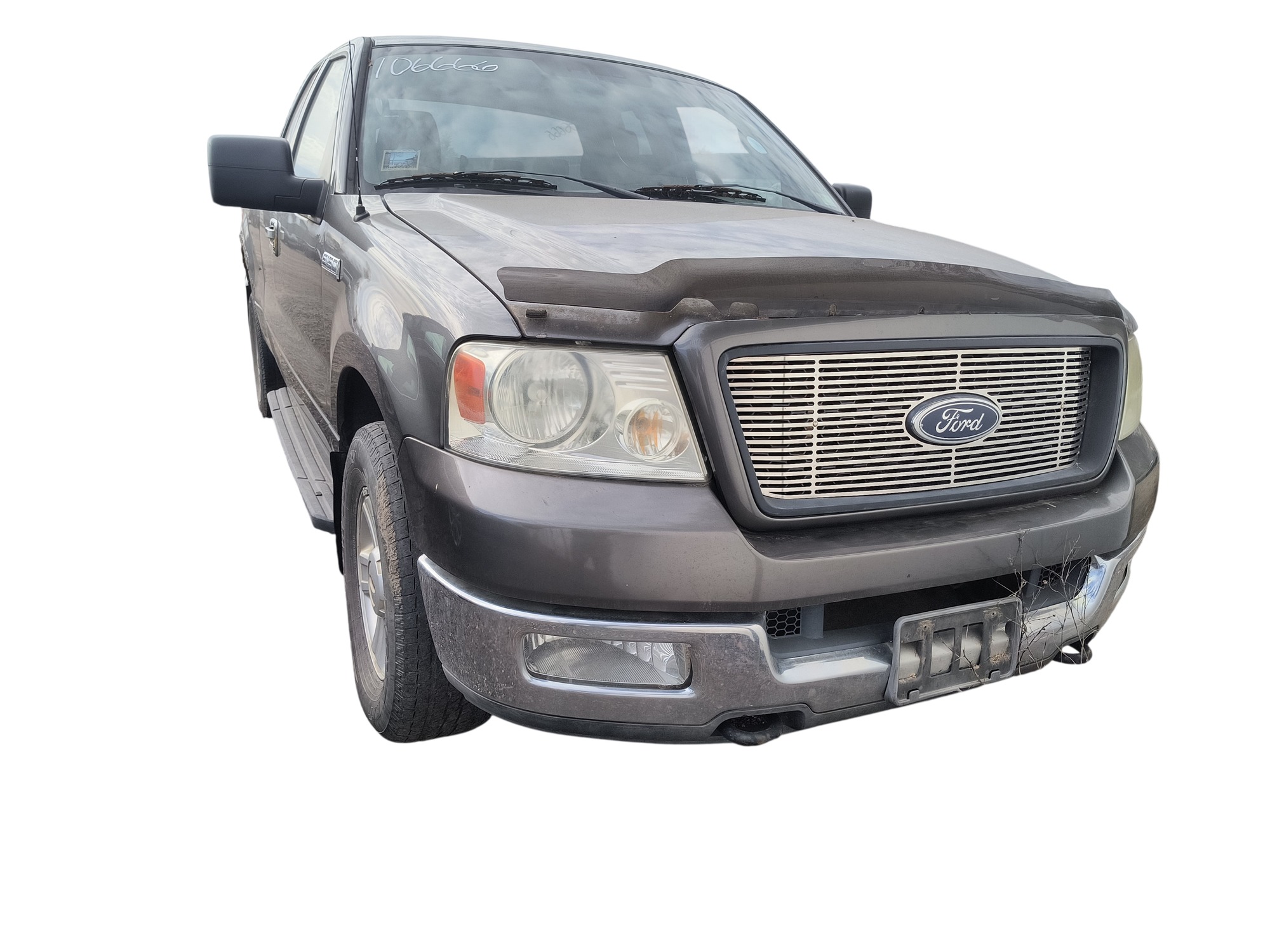 2004 ford f-150 xl-supercab-4wd with 217438 miles for sale near Elk River, Minnesota 106666_08_front_end.jpg