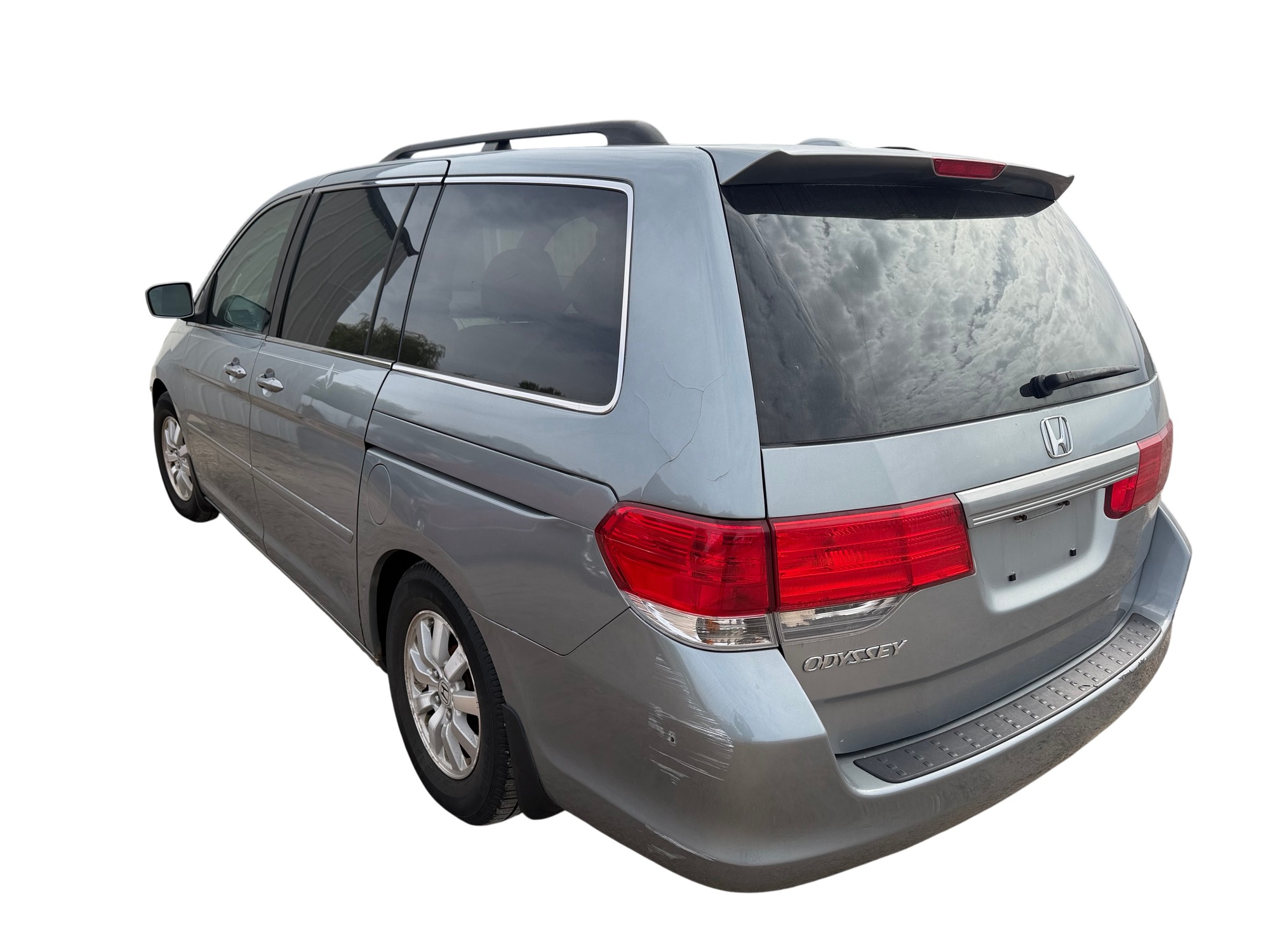 2009 honda odyssey with 273492 miles for sale near Elk River, Minnesota 106682_03_rear_driver_corner.jpg