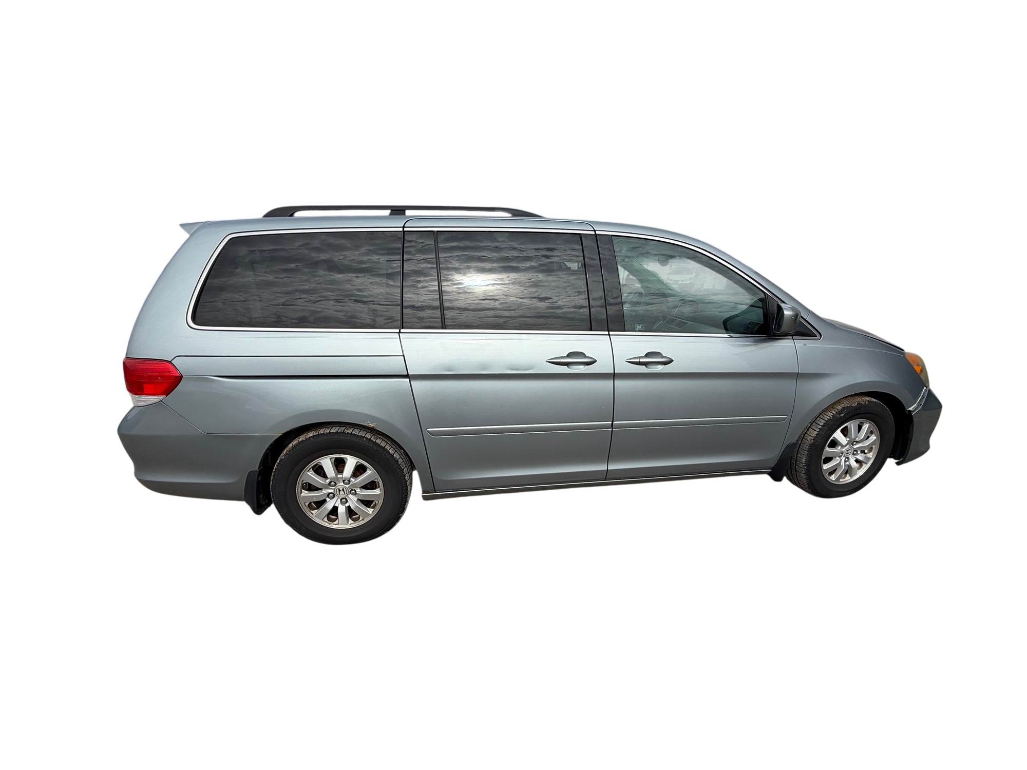 2009 honda odyssey with 273492 miles for sale near Elk River, Minnesota 106682_06_pass_side.jpg