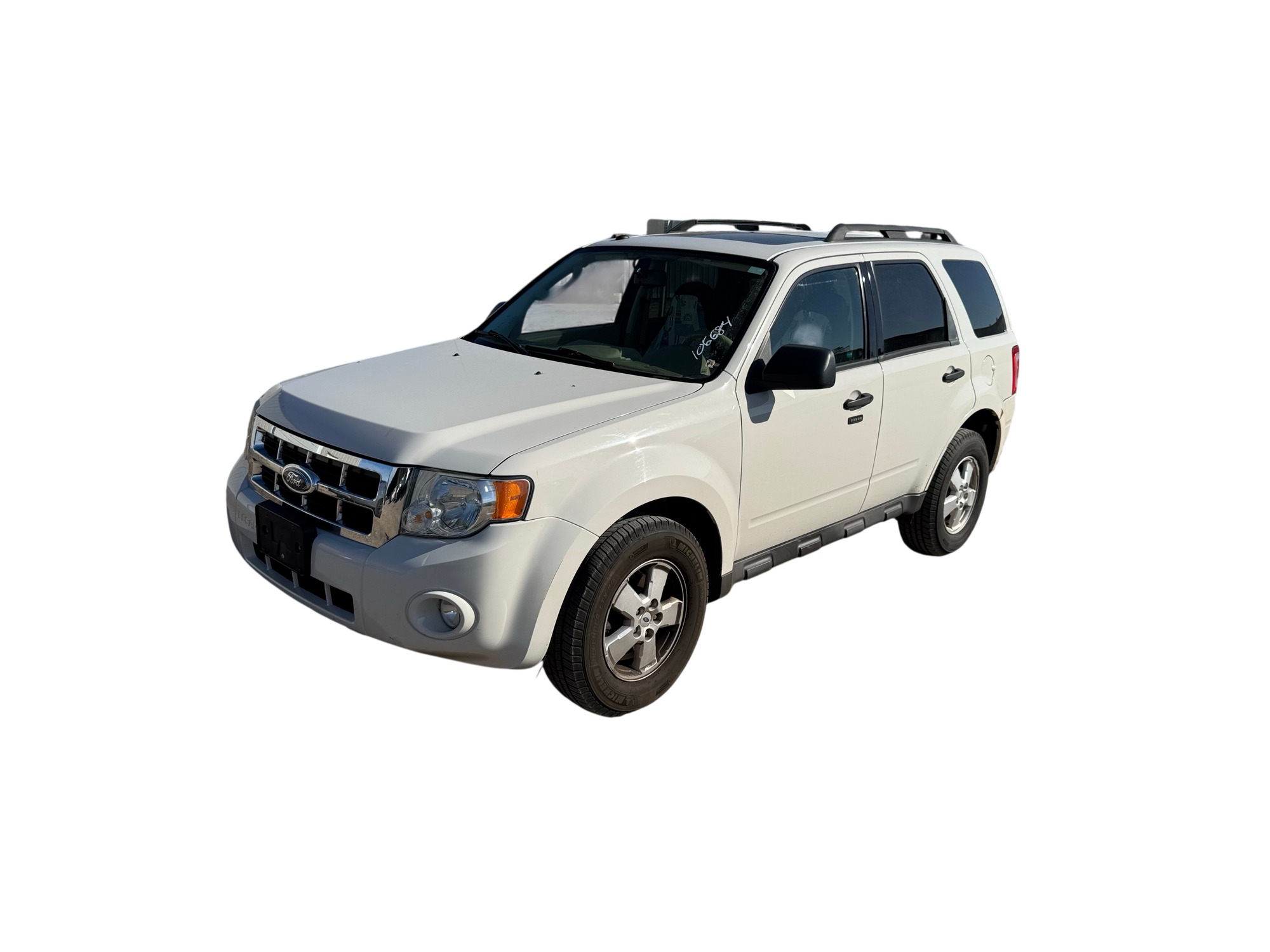 2009 ford escape xlt-fwd-v6 with 165967 miles for sale near Elk River, Minnesota 106684_01_driver_front_corner.jpg