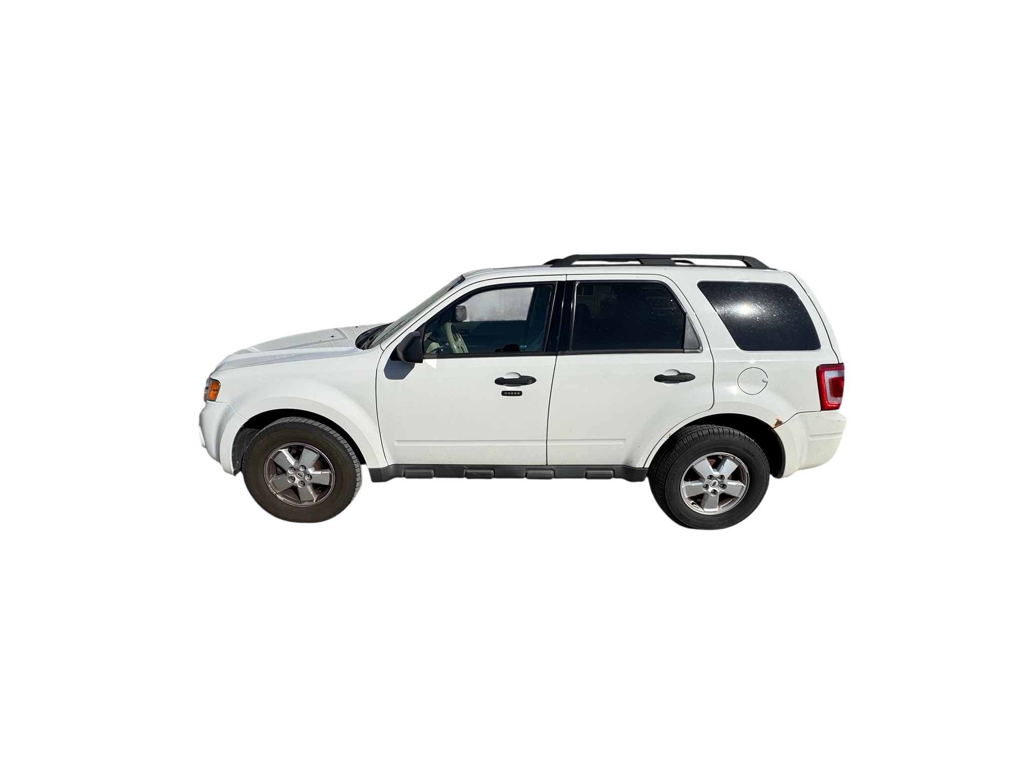 2009 ford escape xlt-fwd-v6 with 165967 miles for sale near Elk River, Minnesota 106684_02_driver_side.jpg
