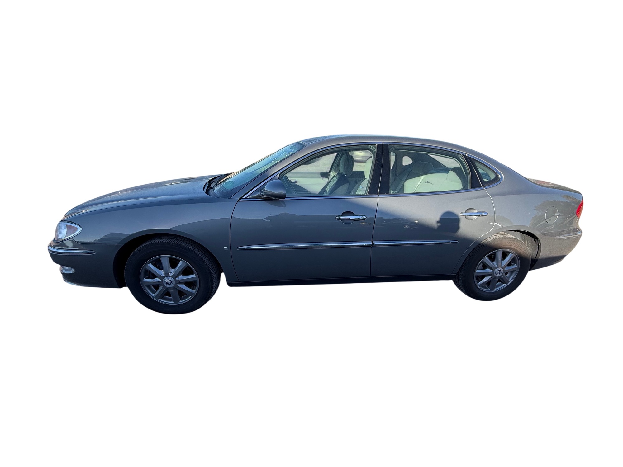 2009 buick lacrosse cx with 28748 miles for sale near Elk River, Minnesota 106702_02_driver_side.jpg