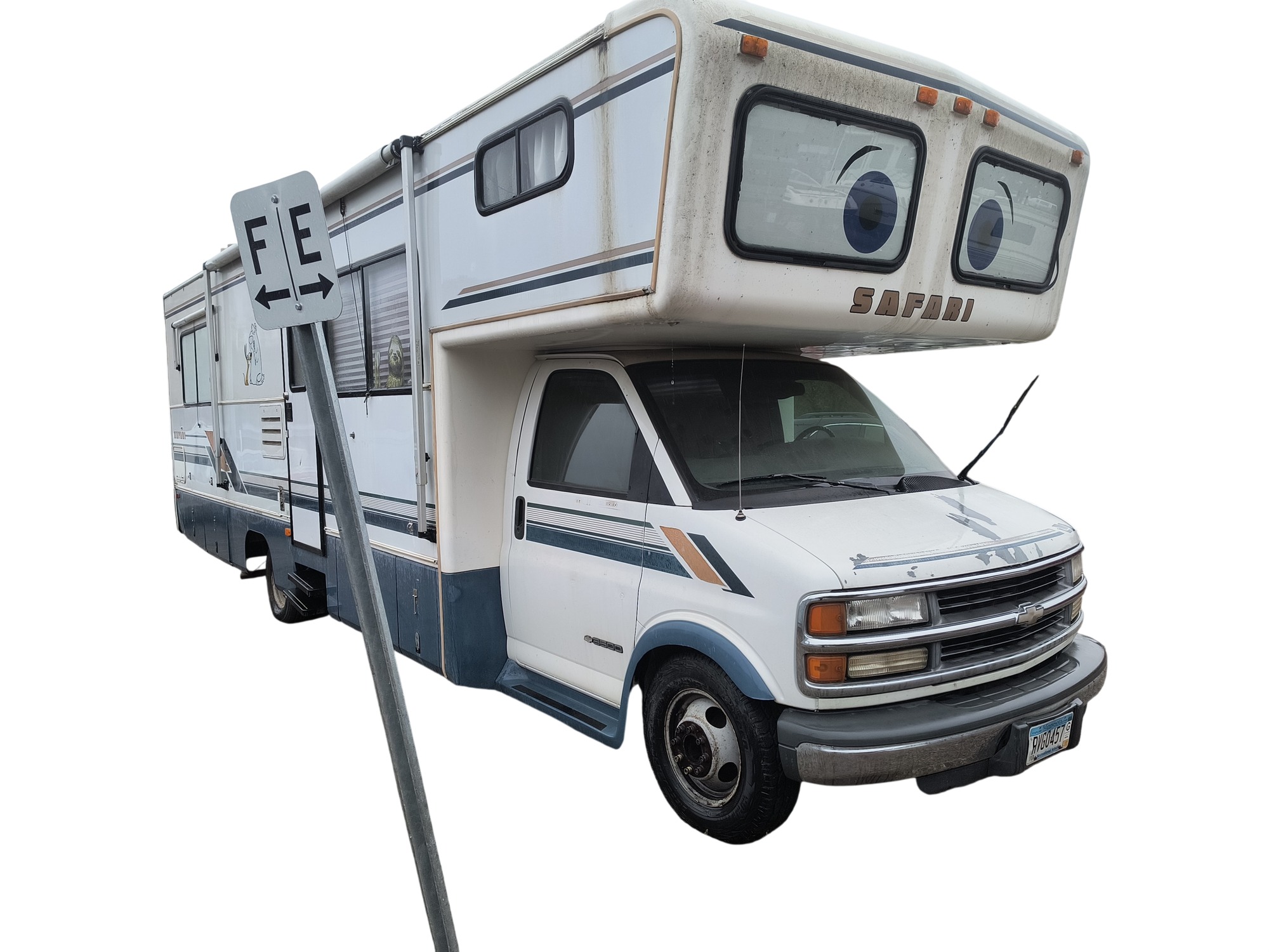 1998 chevrolet express g3500 with 49993 miles for sale near Elk River, Minnesota 106704_07_pass_front_corner.jpg