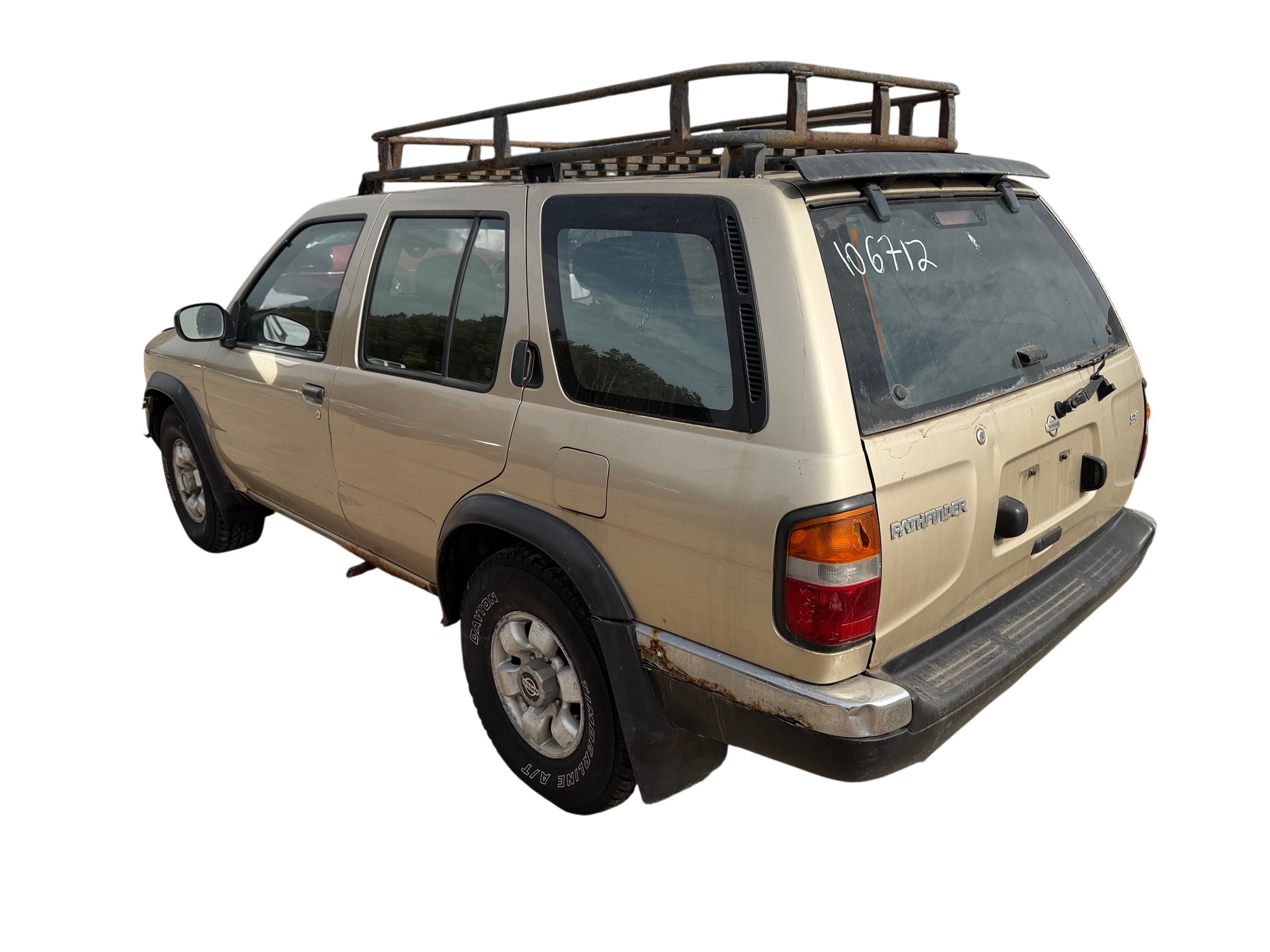 1997 nissan pathfinder xe-4-door-4wd with 97077 miles for sale near Elk River, Minnesota 106712_03_rear_driver_corner.jpg