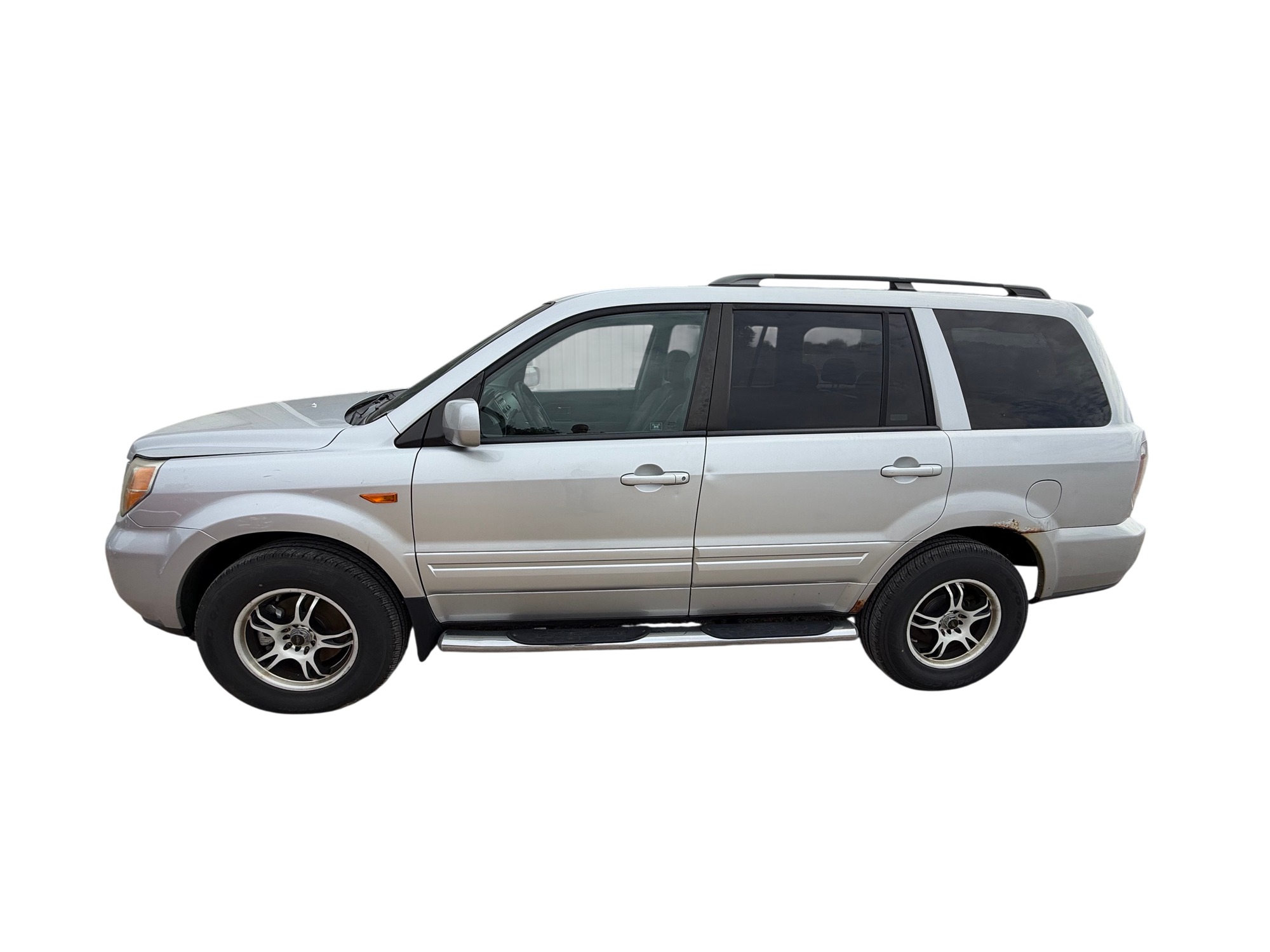 2008 honda pilot ex-l-4wd-at with 303368 miles for sale near Elk River, Minnesota 106723_02_driver_side.jpg