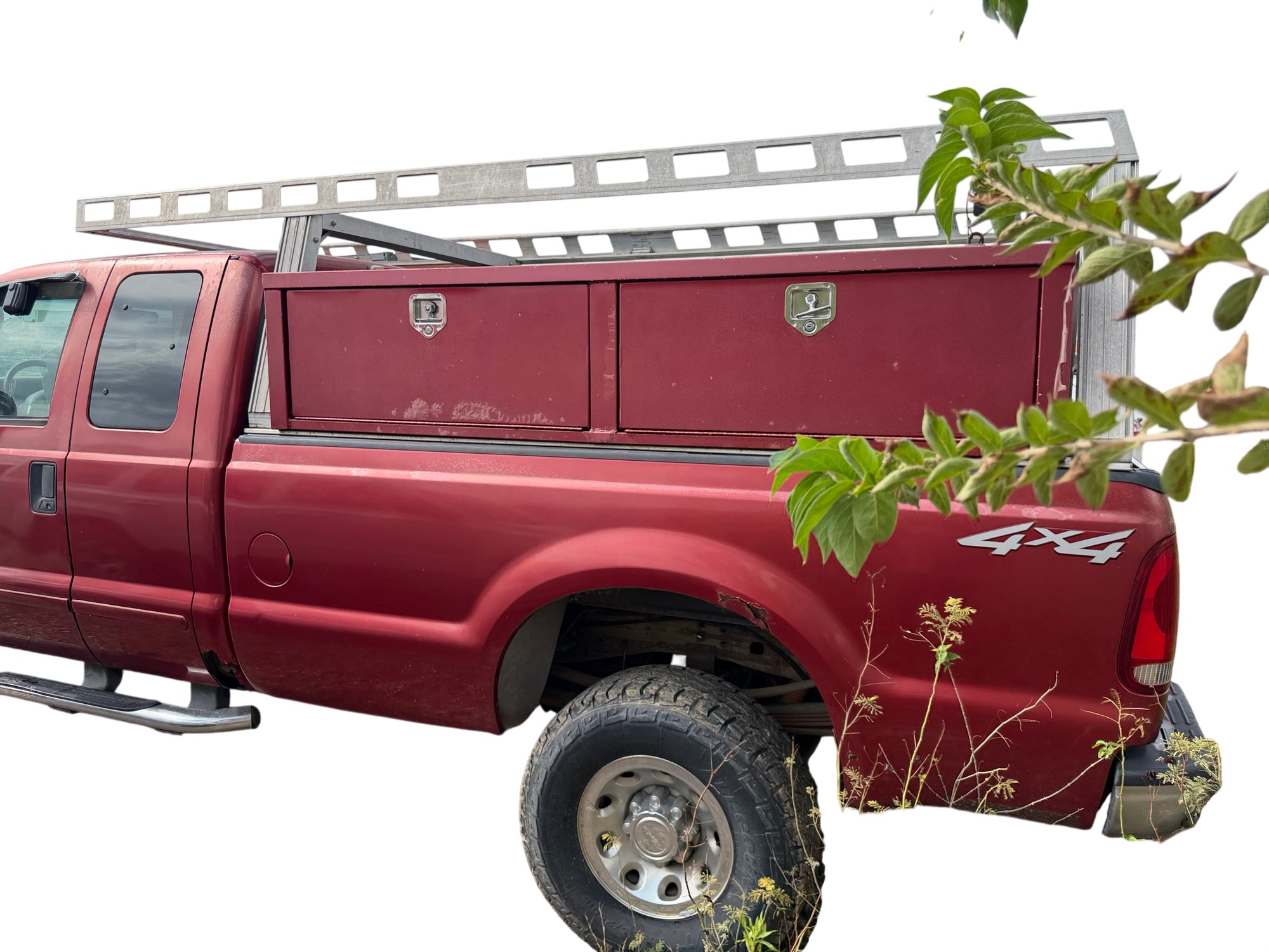 2003 ford f-350-sd xl-supercab-4wd with 175726 miles for sale near St. Louis, Missouri 106734_03_rear_driver_corner.jpg
