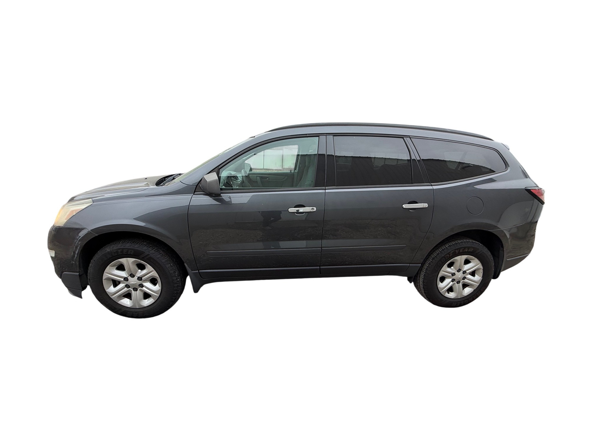 2014 chevrolet traverse ls-fwd with 145915 miles for sale near Elk River, Minnesota 106750_02_driver_side.jpg