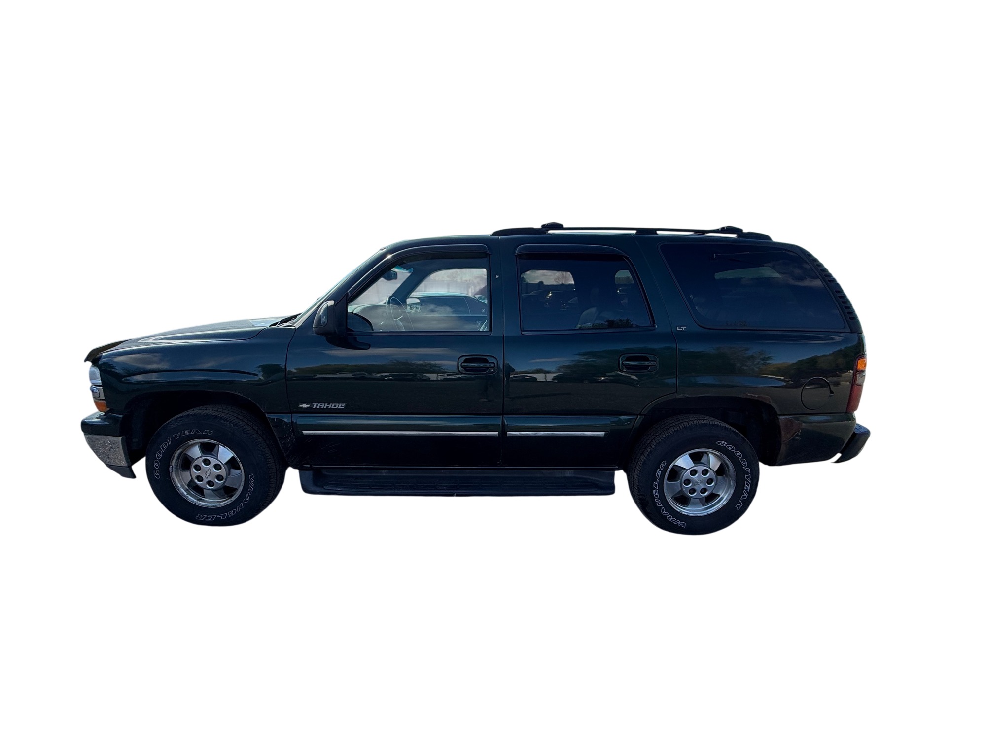 2001 chevrolet tahoe 4wd for sale near Elk River, Minnesota 106754_02_driver_side.jpg